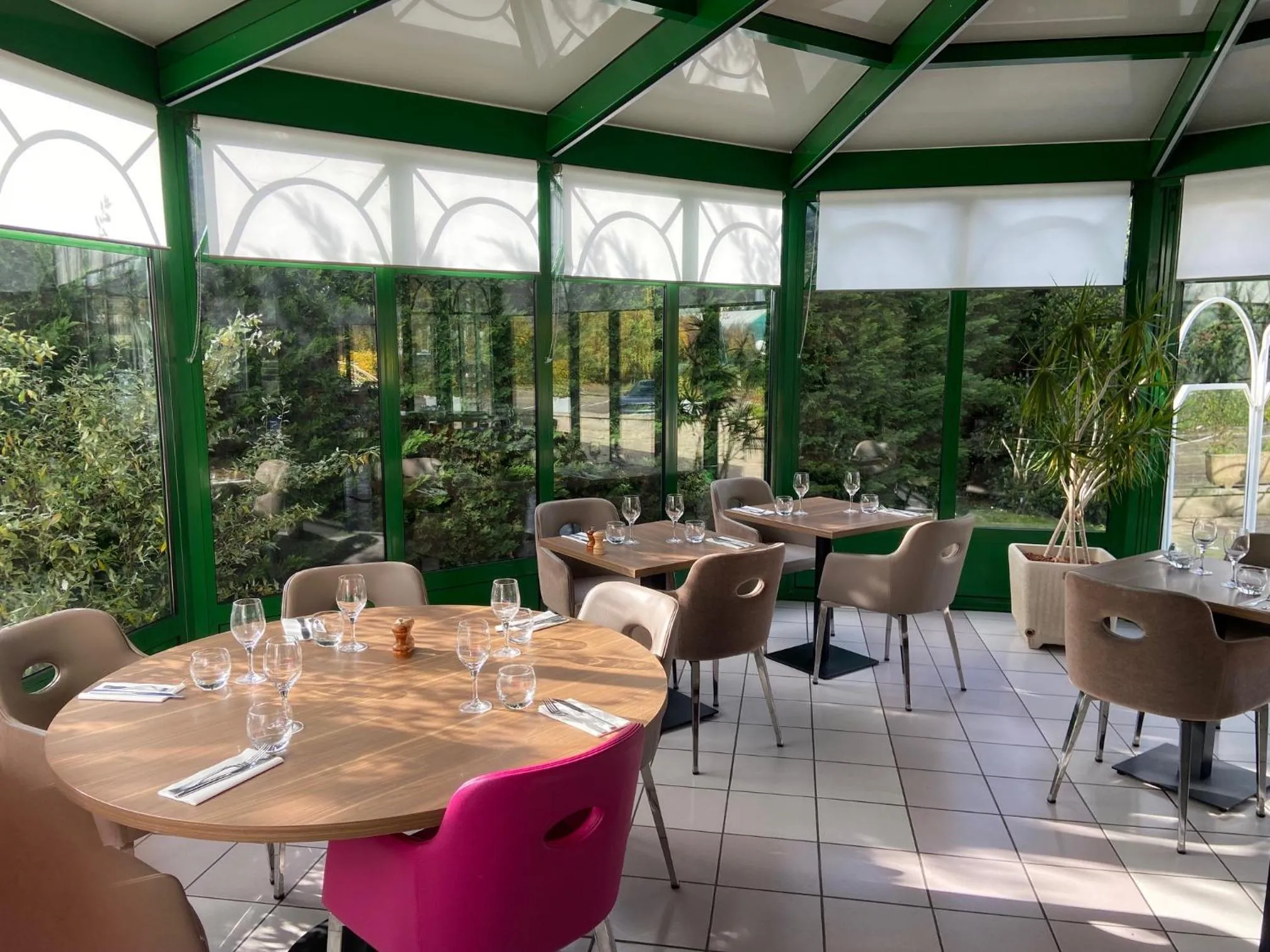 Restaurant/places to eat in LOGIS Hotel l'Escargotière Dijon Sud - Chenove