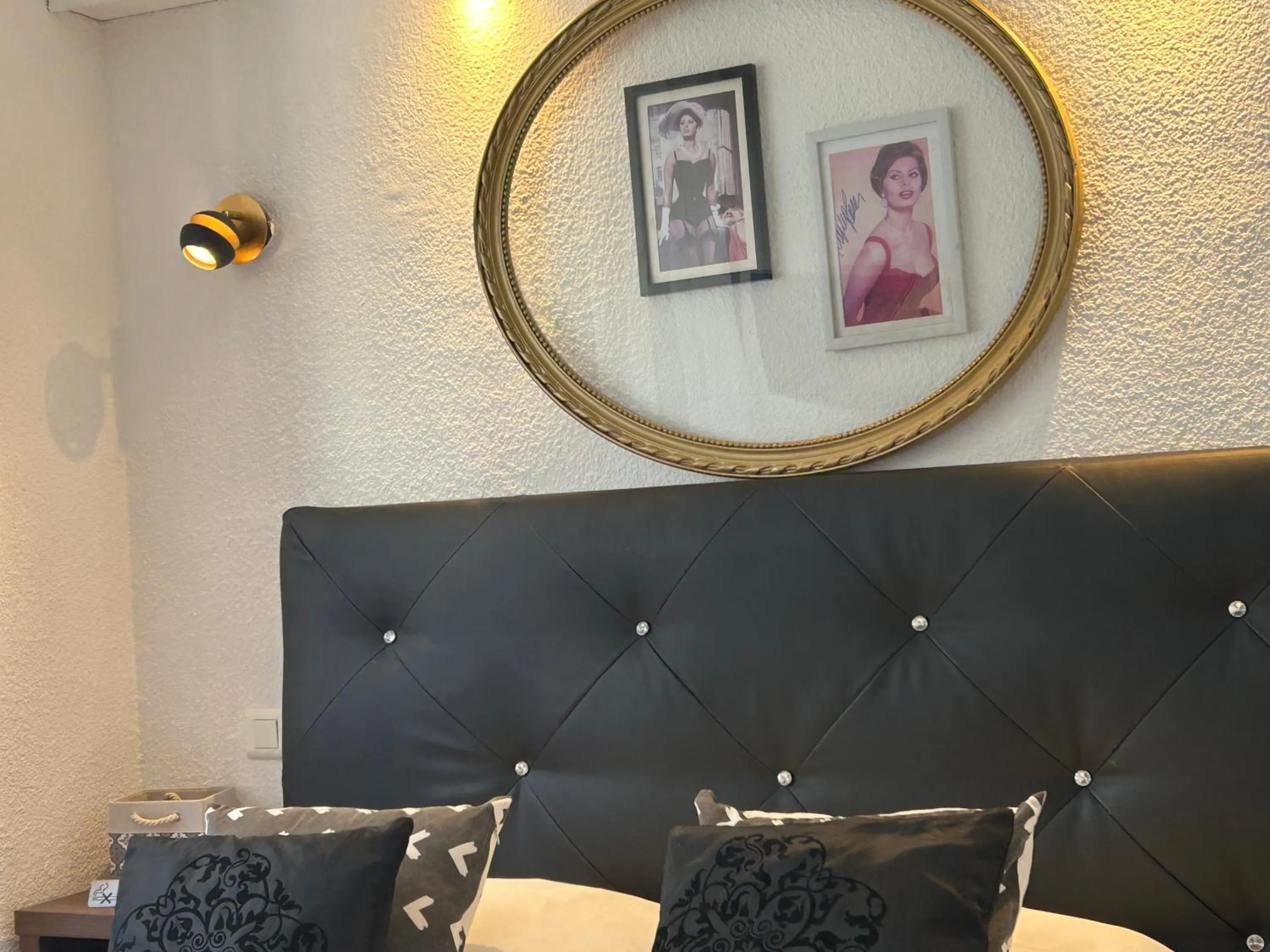 ATH hôtel Athénée