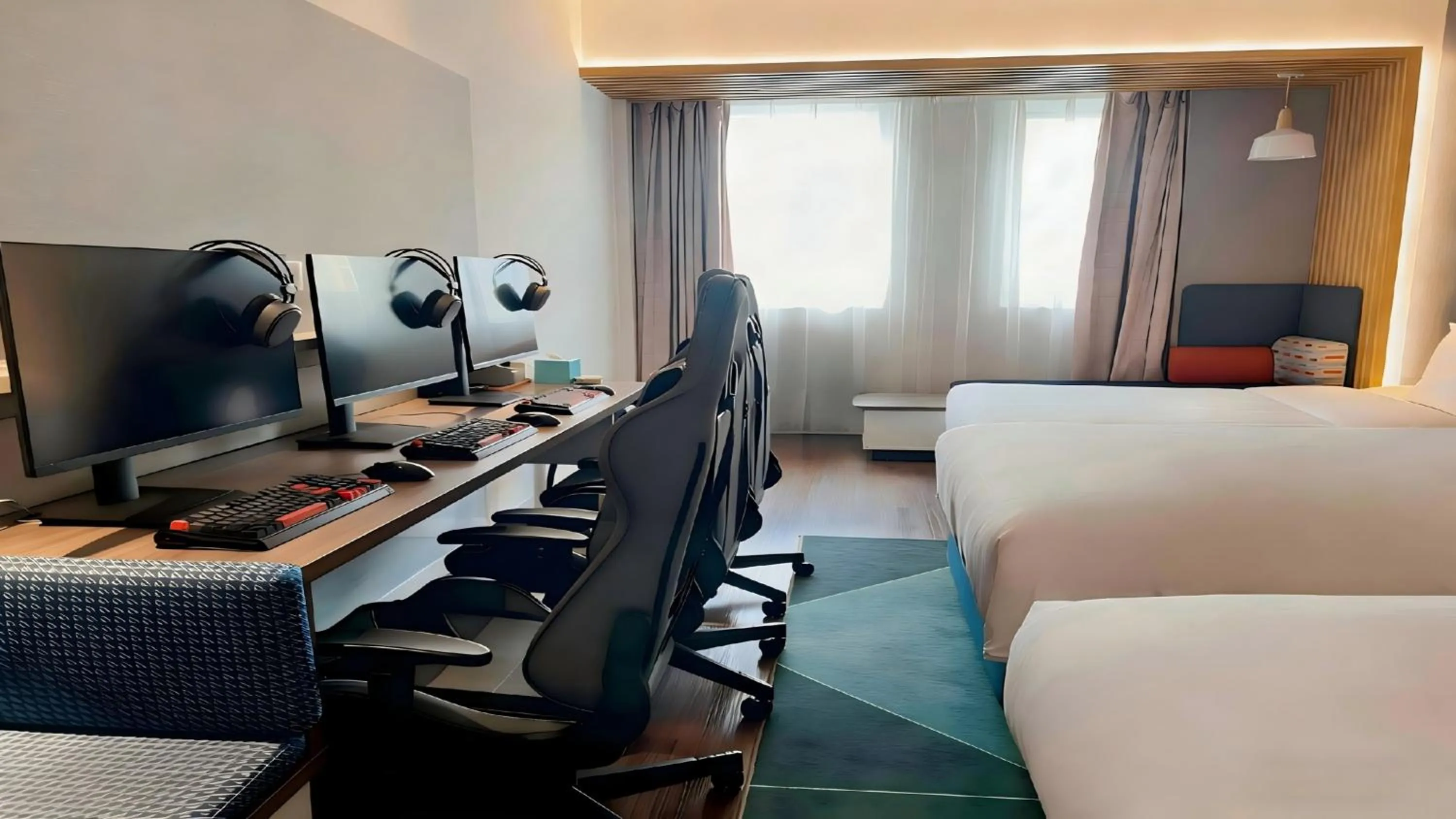 Photo of the whole room in Holiday Inn Express Qingdao Chengyang Central by IHG