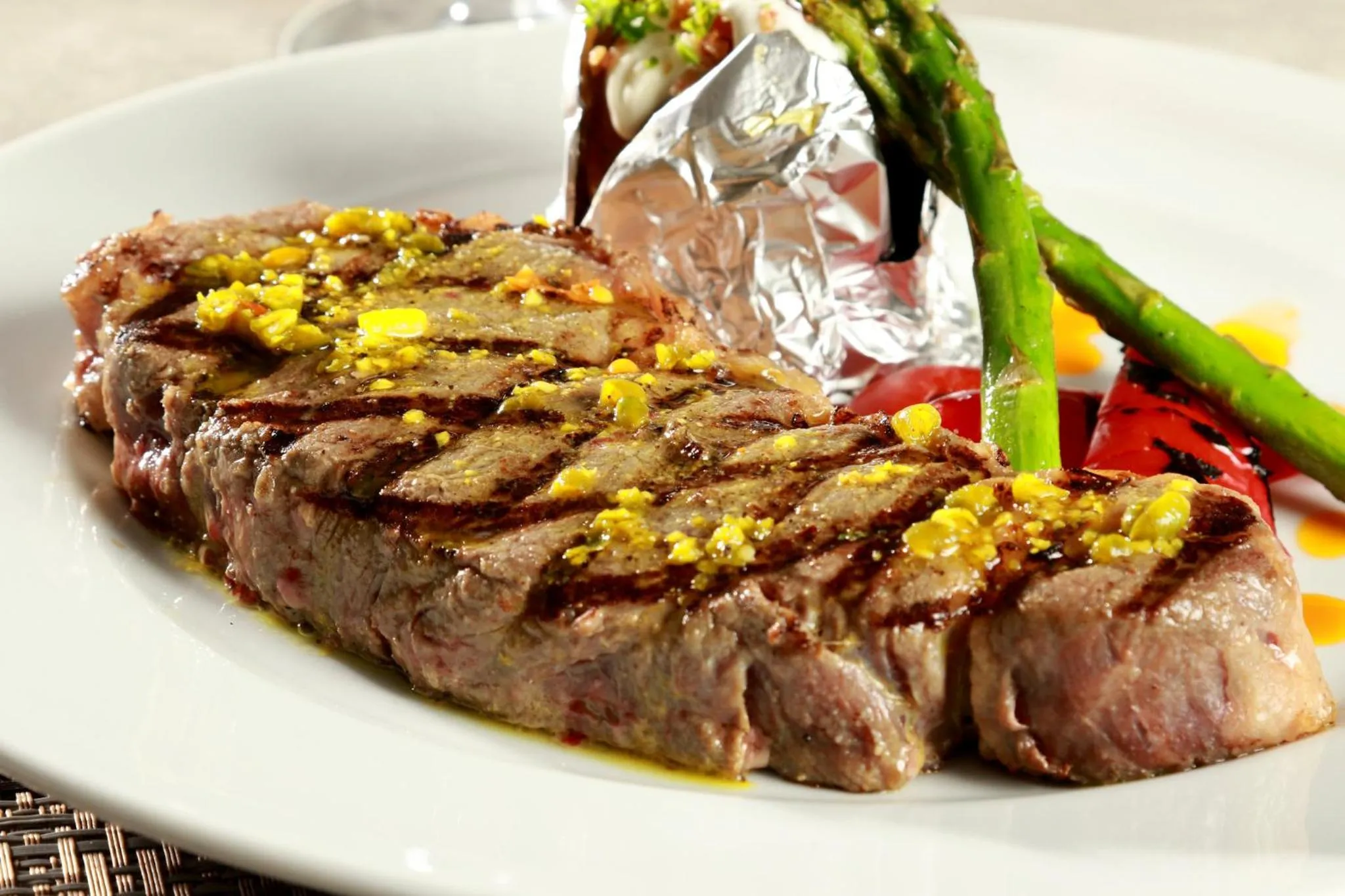 Restaurant/places to eat in Holiday Inn & Suites Monterrey Apodaca Zona Airport, an IHG hotel