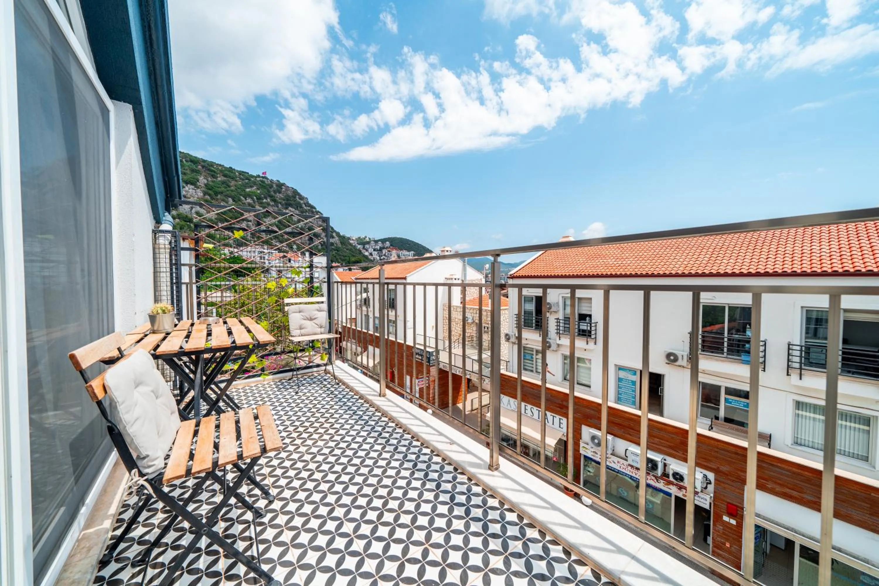 Day in İsinda Pansiyon