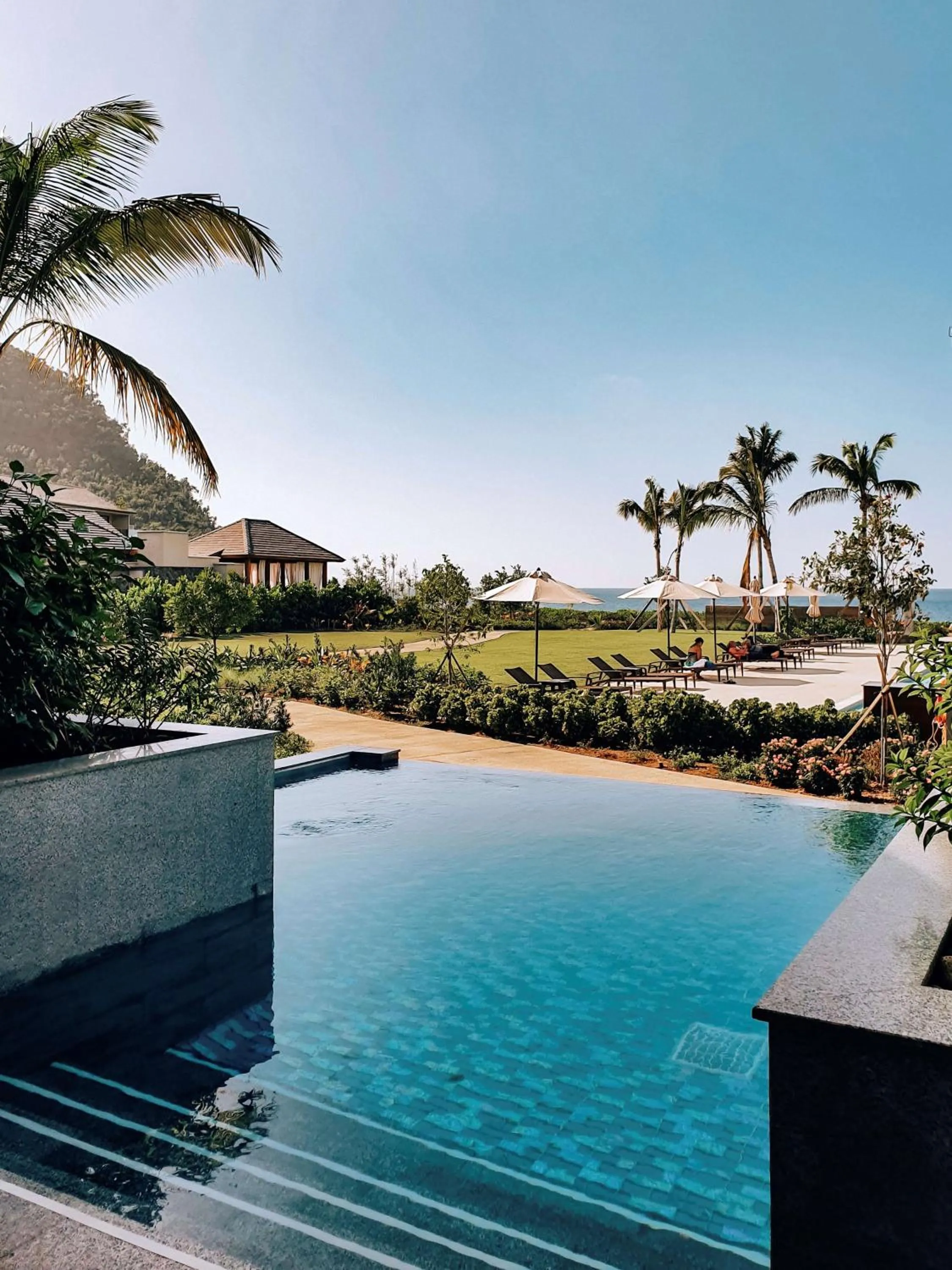 Photo of the whole room in InterContinental Dominica Cabrits Resort & Spa by IHG