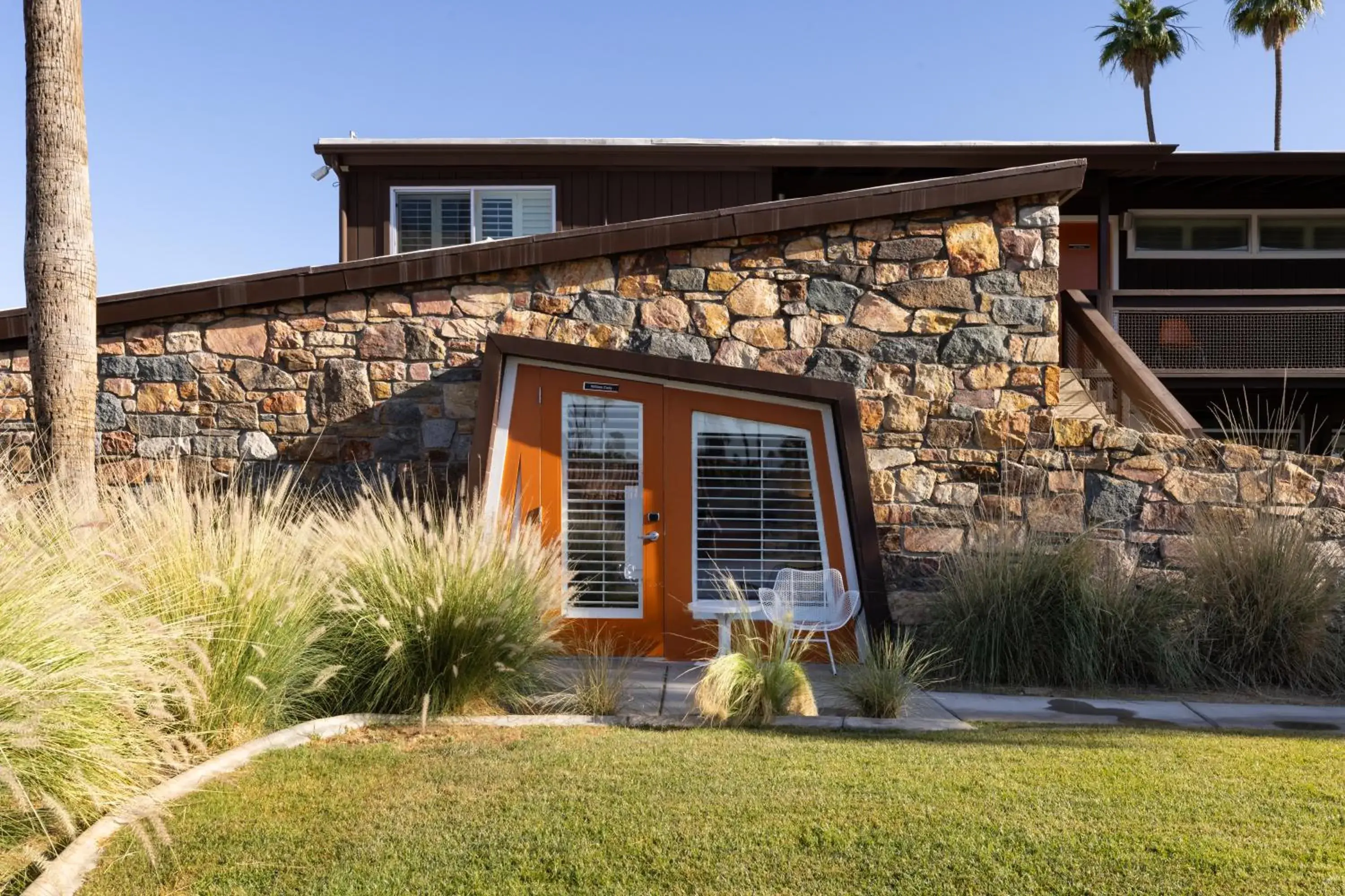 Standard Queen Room in Del Marcos Hotel Standard Queen Room in Del Marcos Hotel