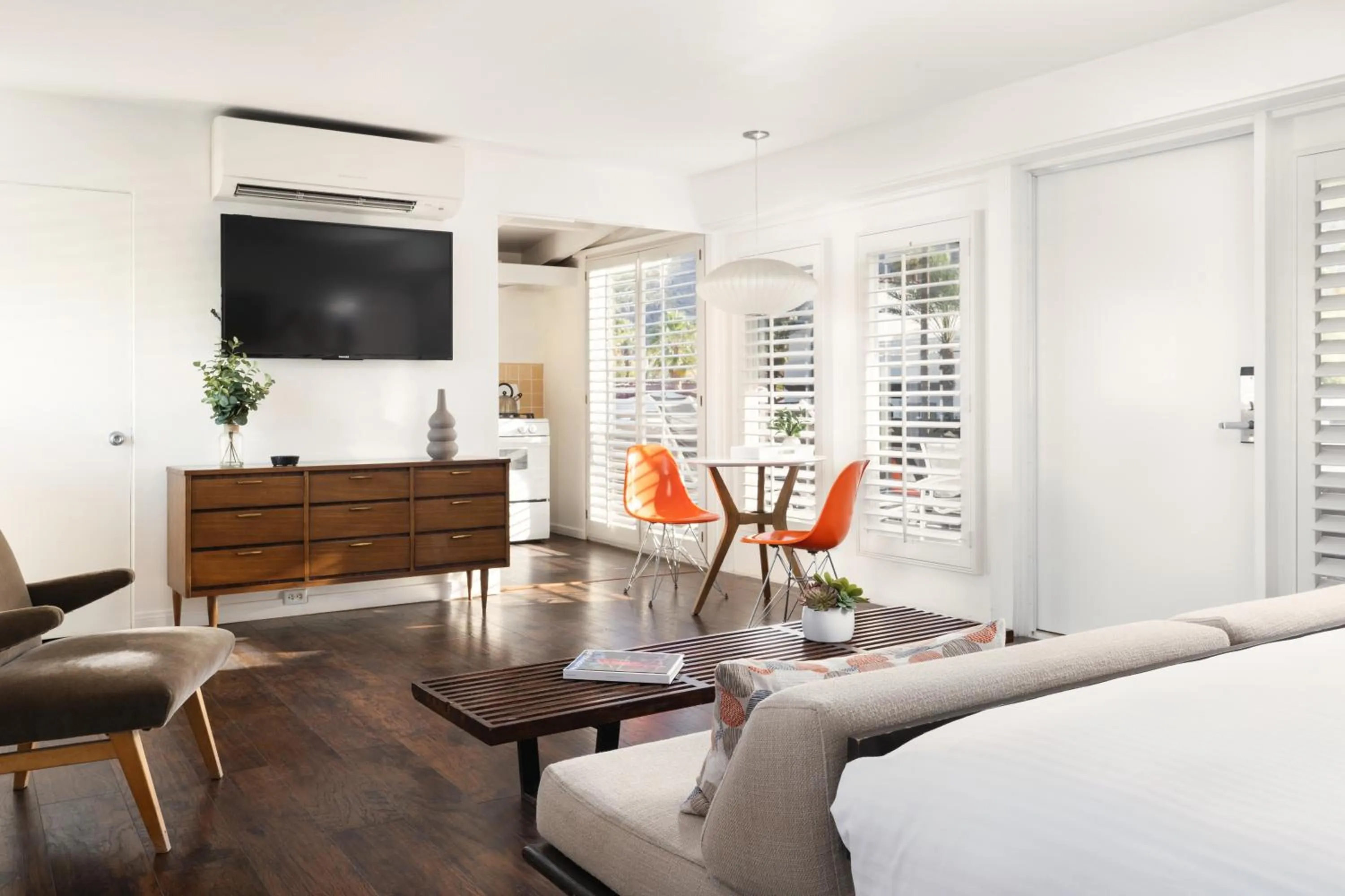 Bed in Del Marcos Hotel