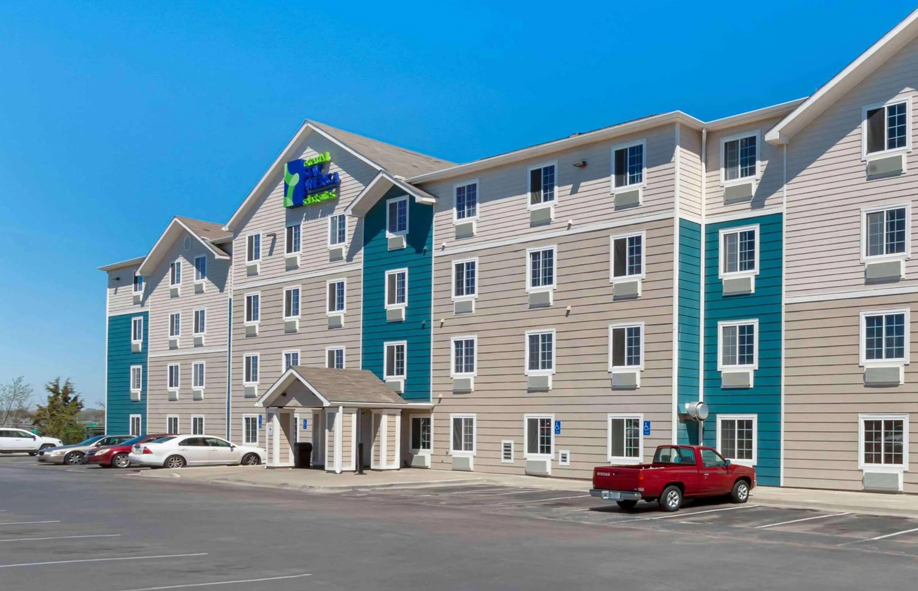Property building in Extended Stay America Select Suites - Kansas City - South - I-49