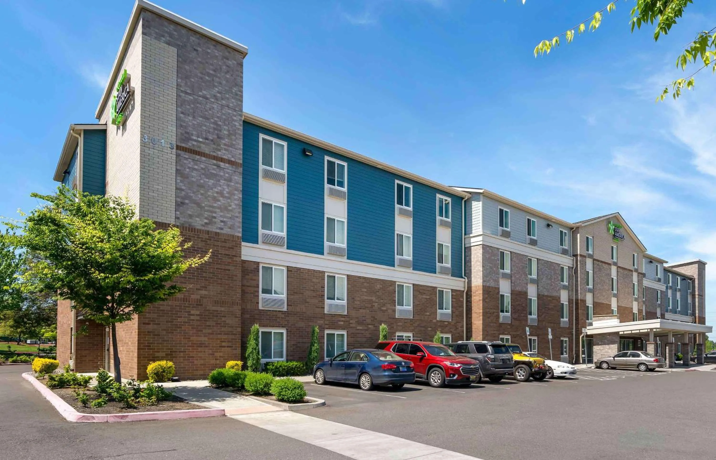 Property building in Extended Stay America Suites - Portland - East