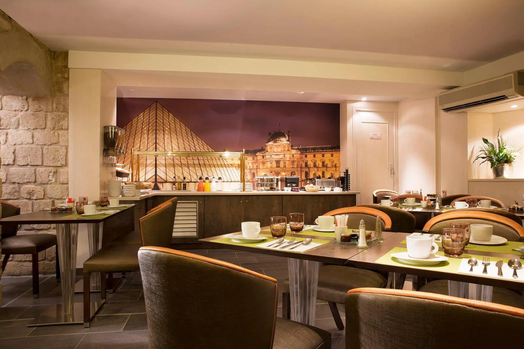 Buffet breakfast in Hotel Elysa-Luxembourg