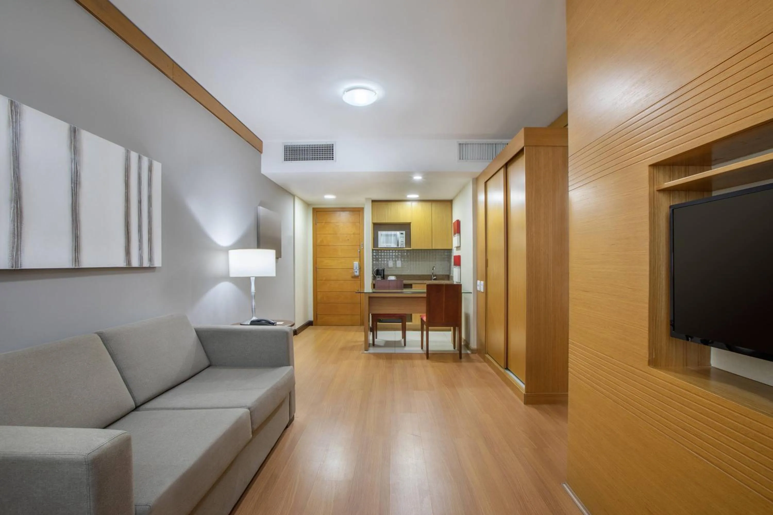 Property building in Hotel Brasil 21 Convention Affiliated by Meliá