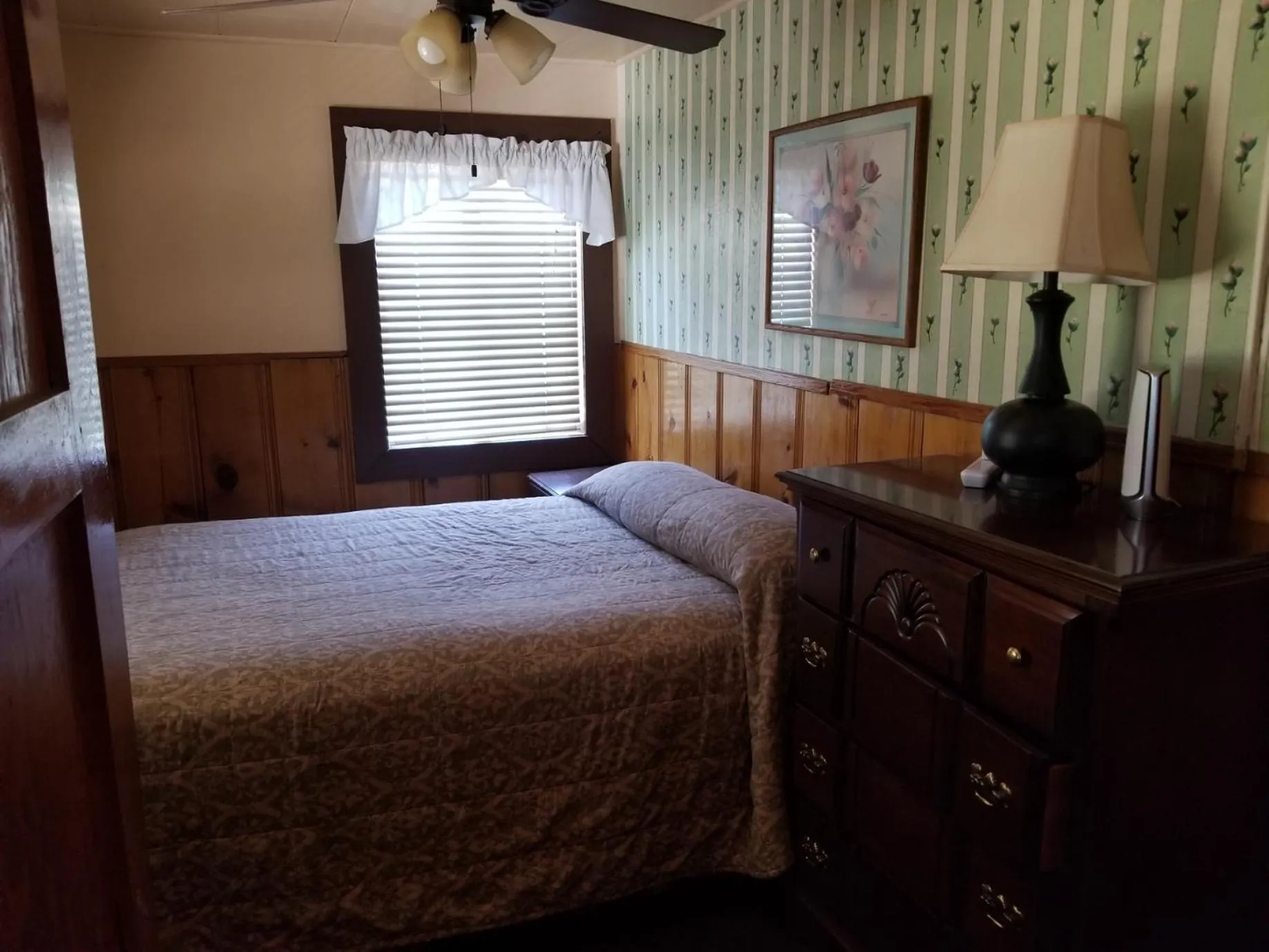 Bed in Timberline Lodge