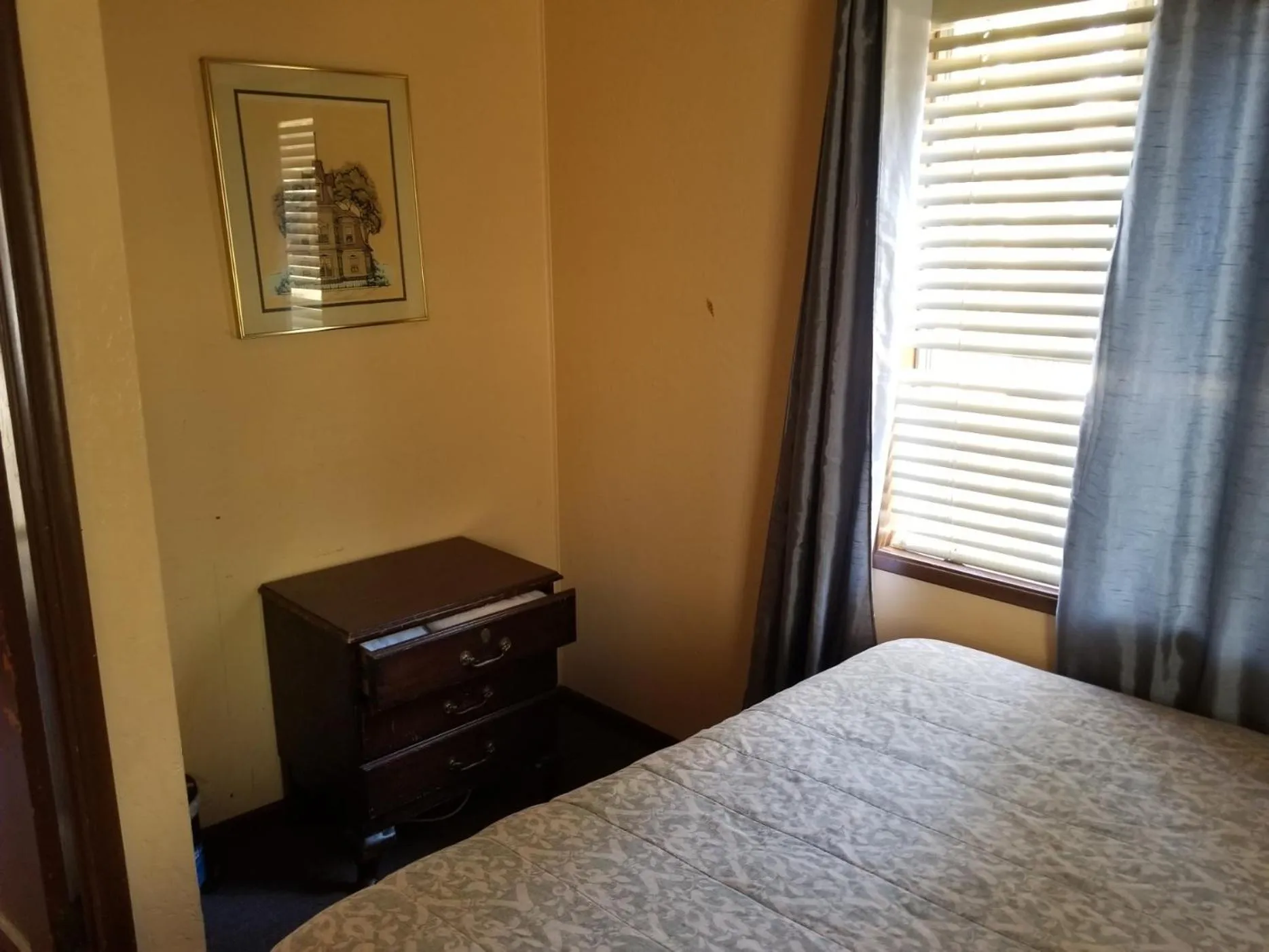 Bed in Timberline Lodge