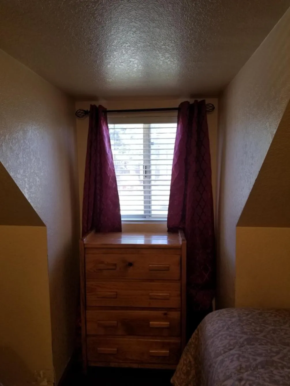 Bedroom in Timberline Lodge