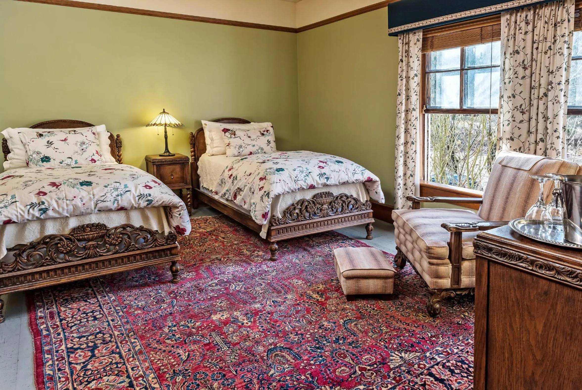 Bed in McCloud Hotel