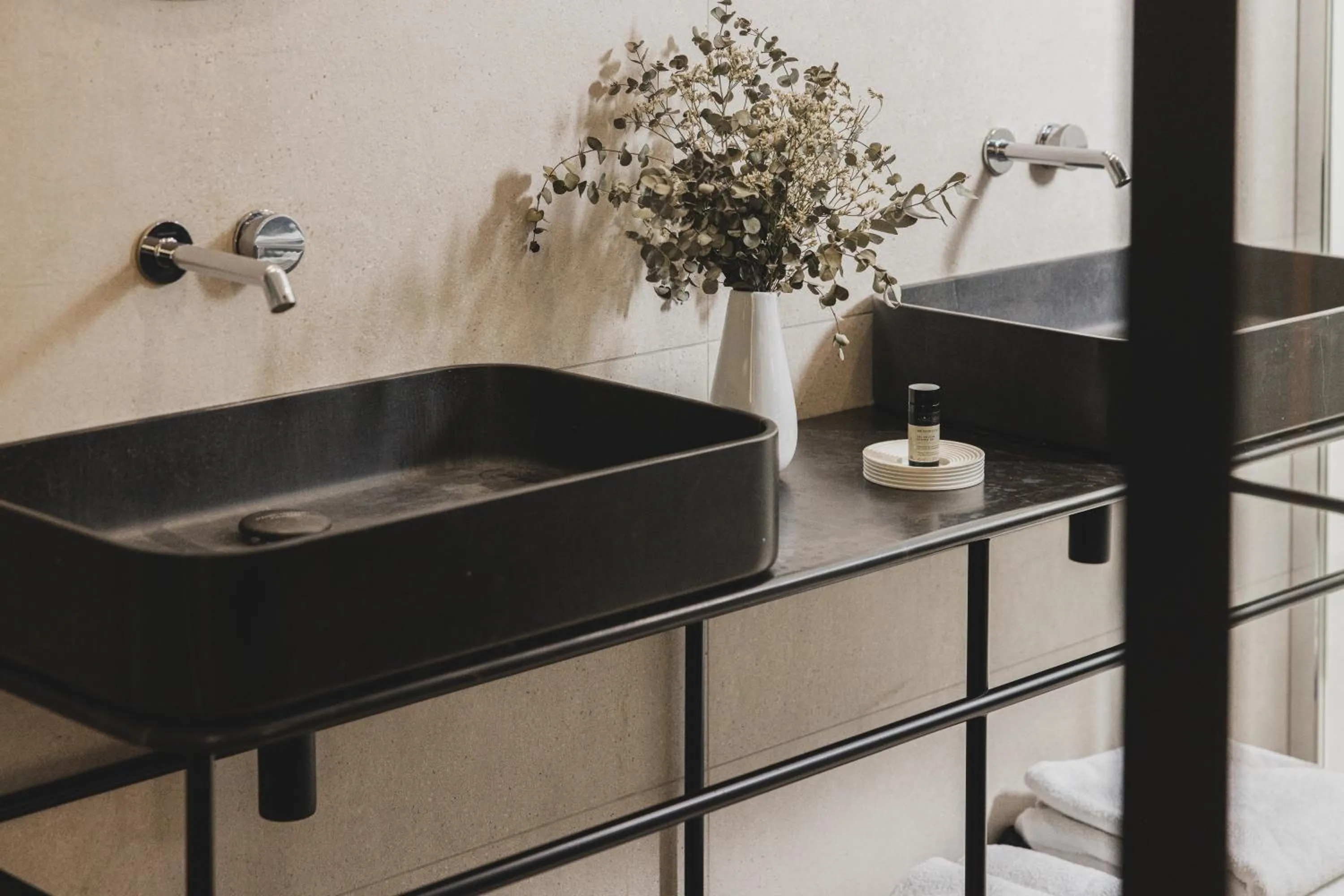 Bathroom in Hôtel Singulier Bordeaux - Boutique Hôtel & Spa Anne Semonin