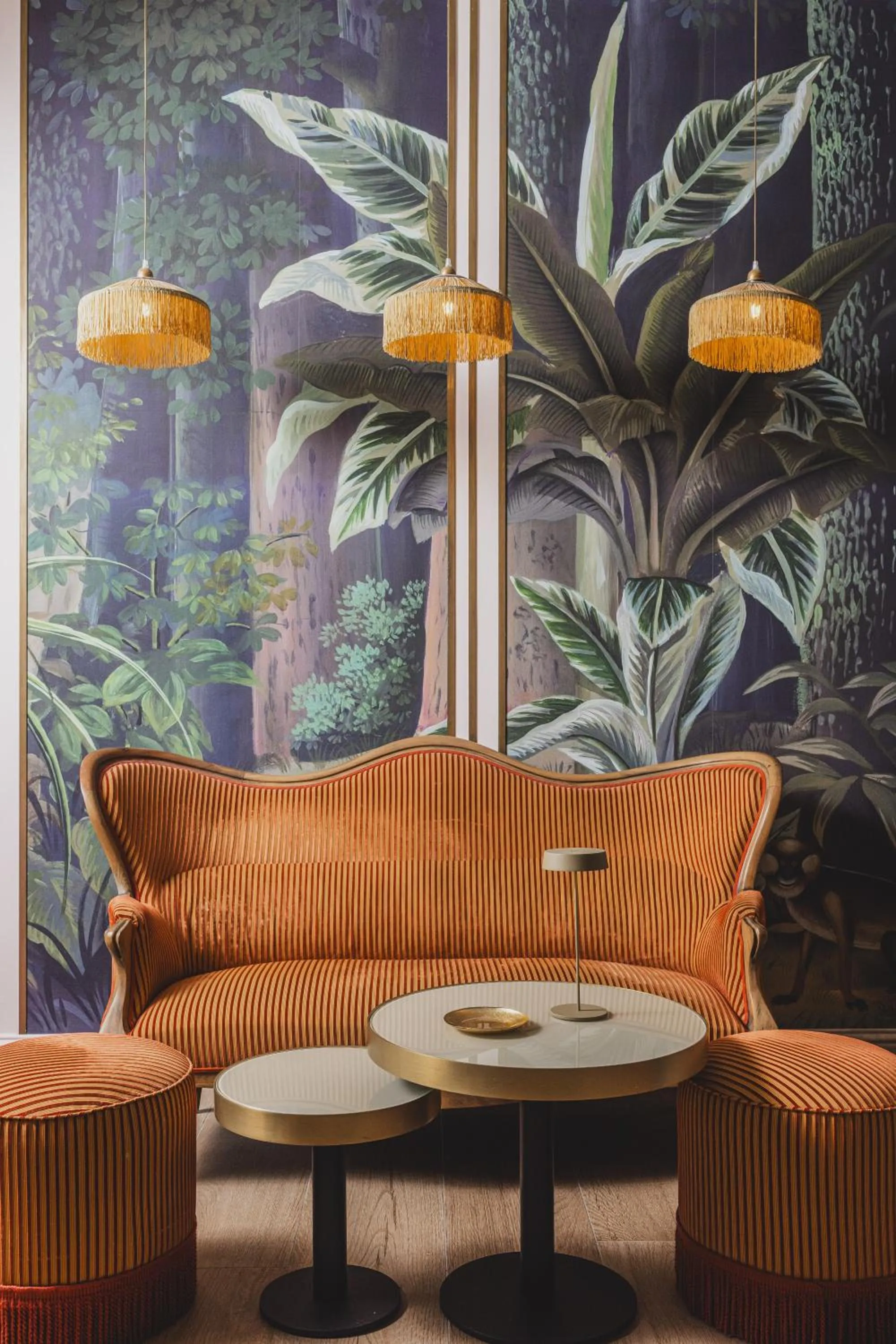 Lobby or reception in Hôtel Singulier Bordeaux - Boutique Hôtel & Spa Anne Semonin