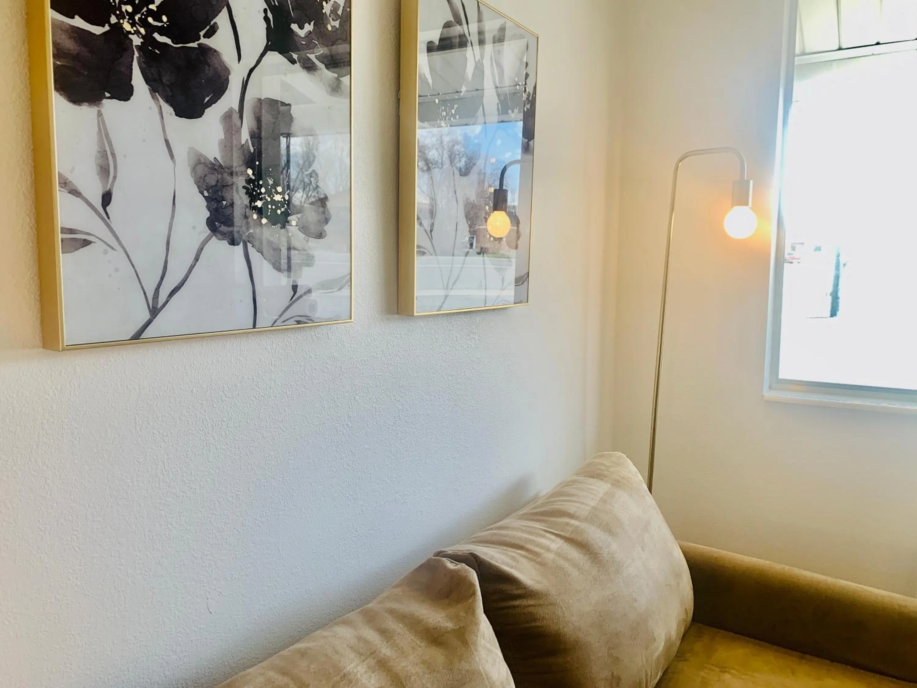 Living room in Dragonfly Motor Lodge