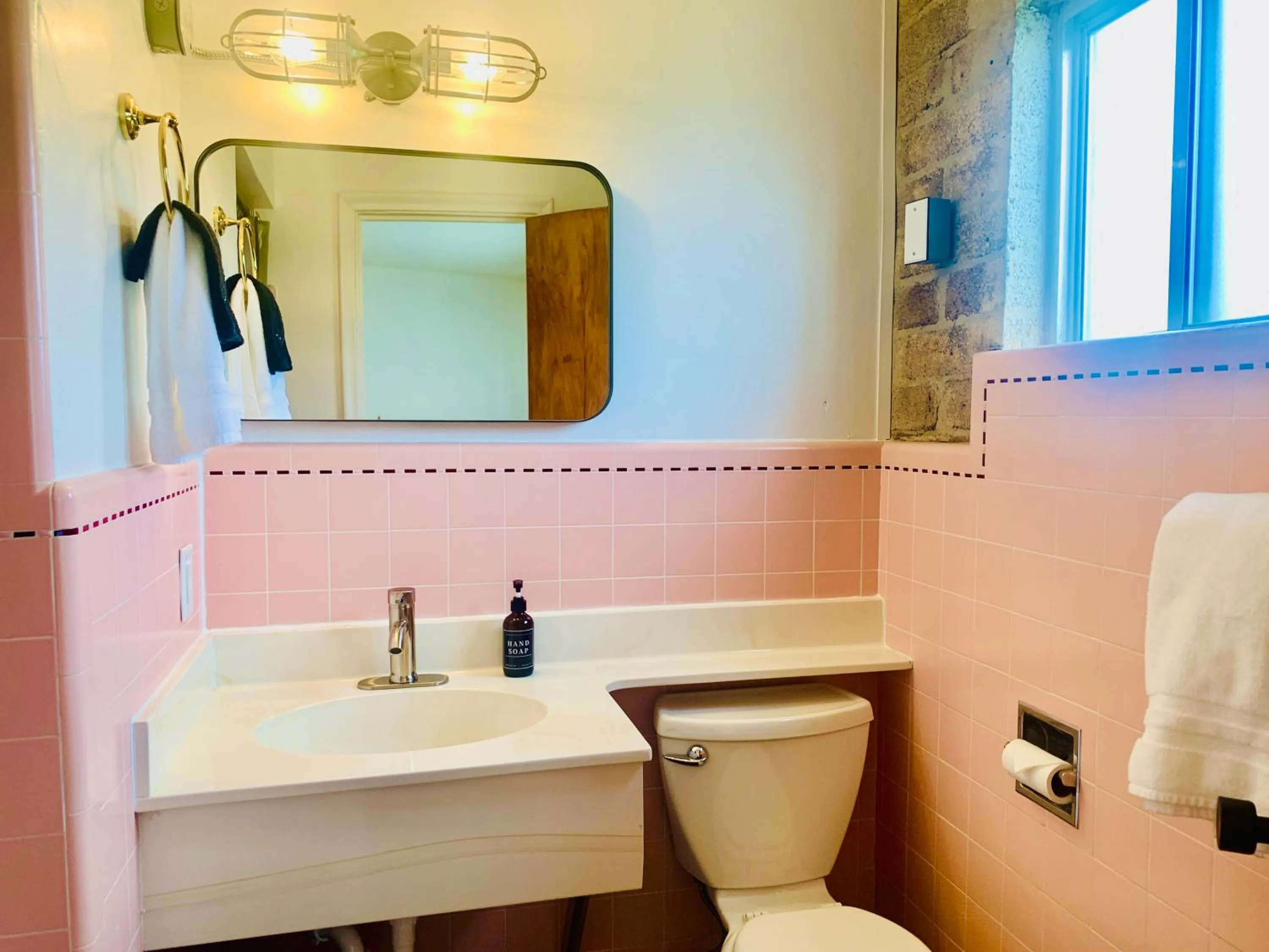 Dragonfly Motor Lodge