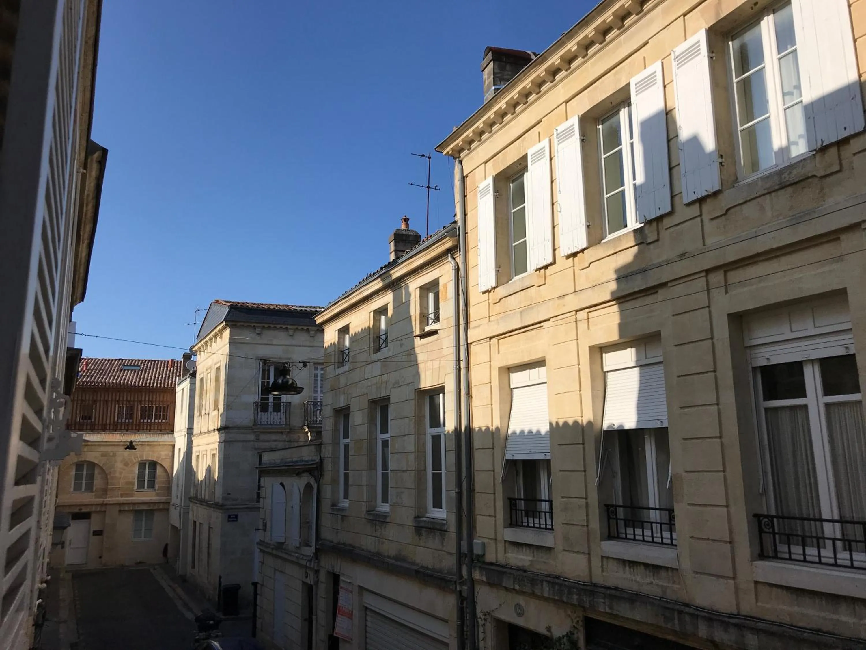 Nearby landmark in TANG Home-Bordeaux Hyper Centre