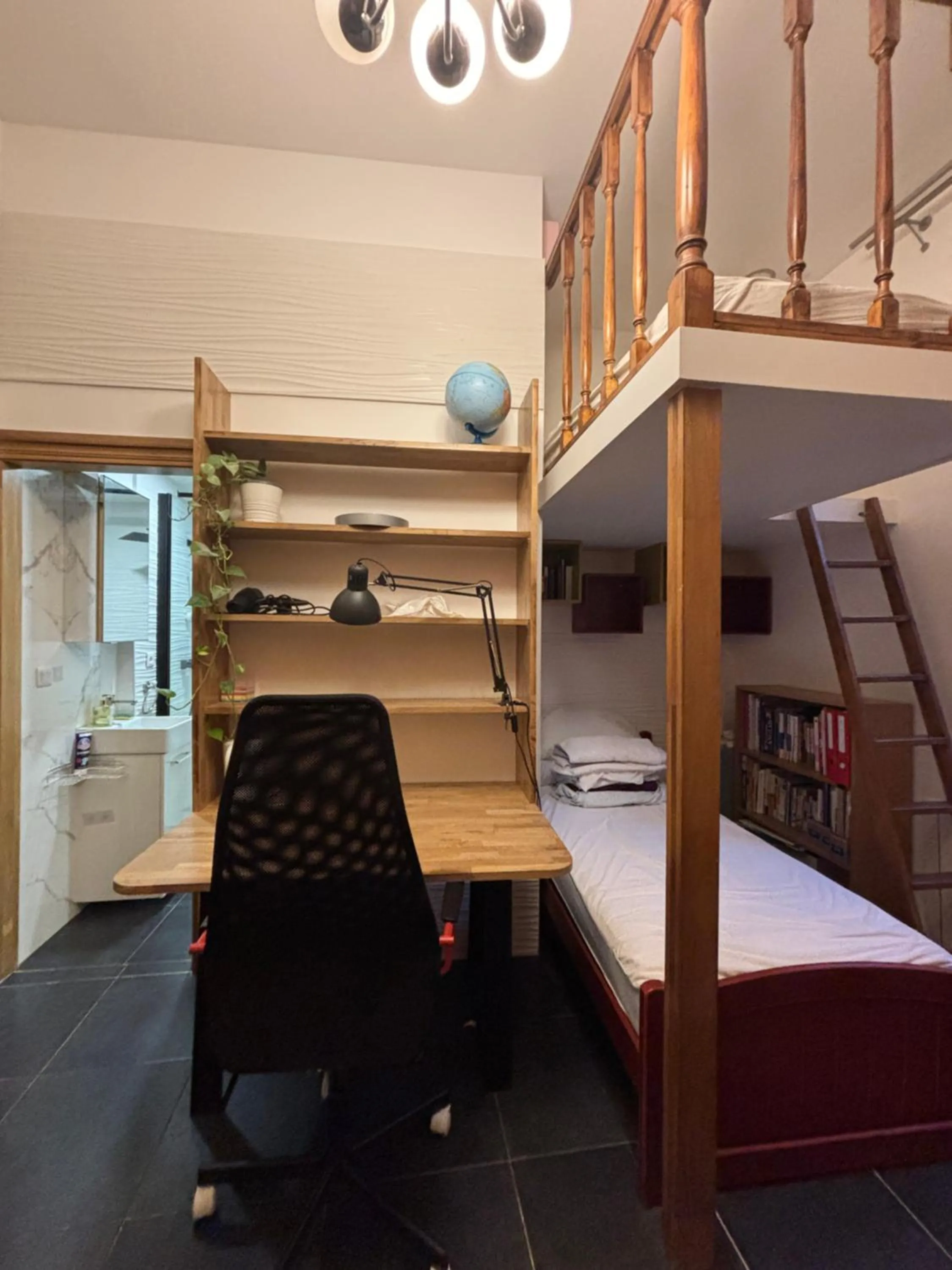 Bedroom, Bed in TANG Home-Bordeaux Hyper Centre