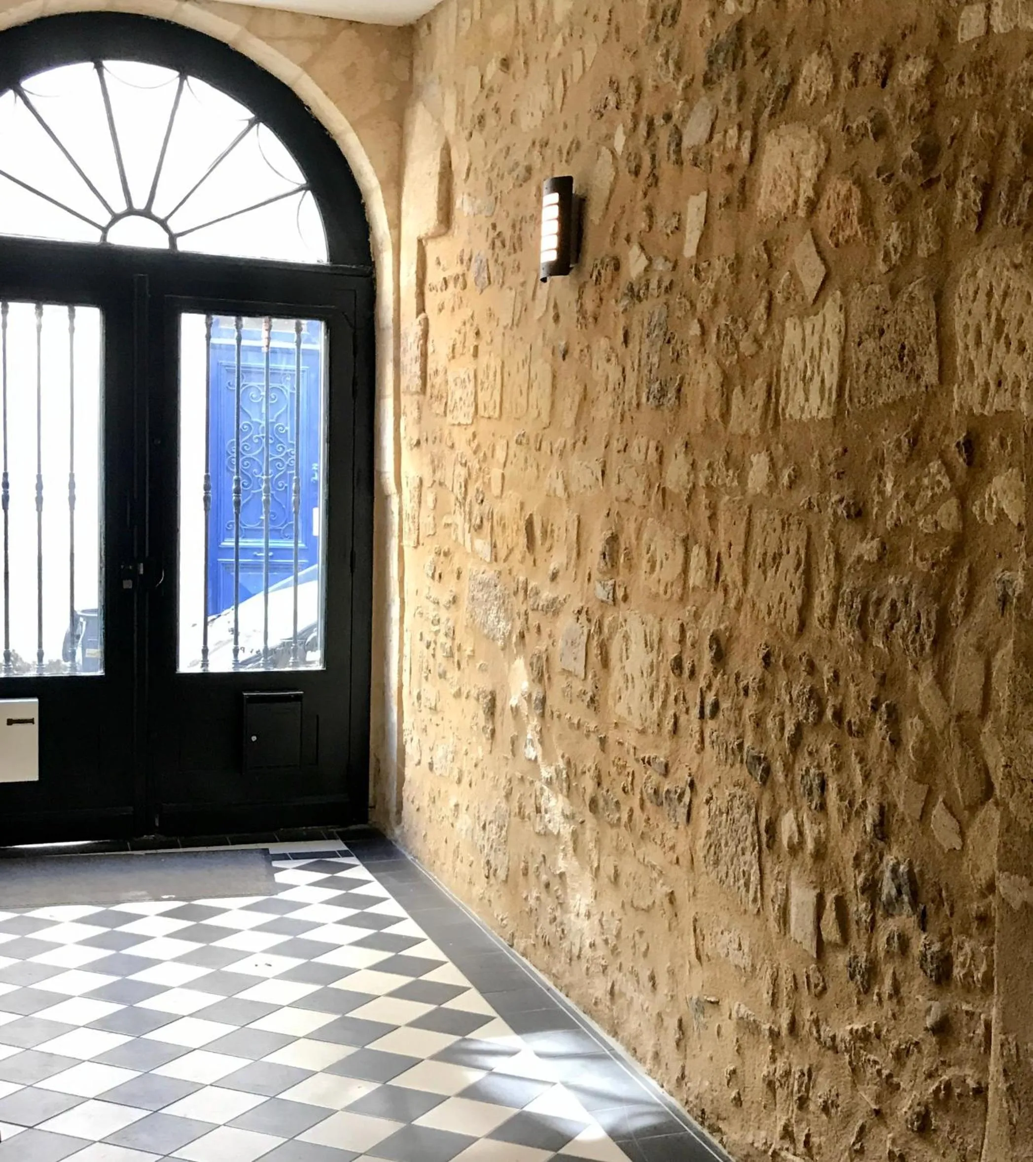 Property building in TANG Home-Bordeaux Hyper Centre