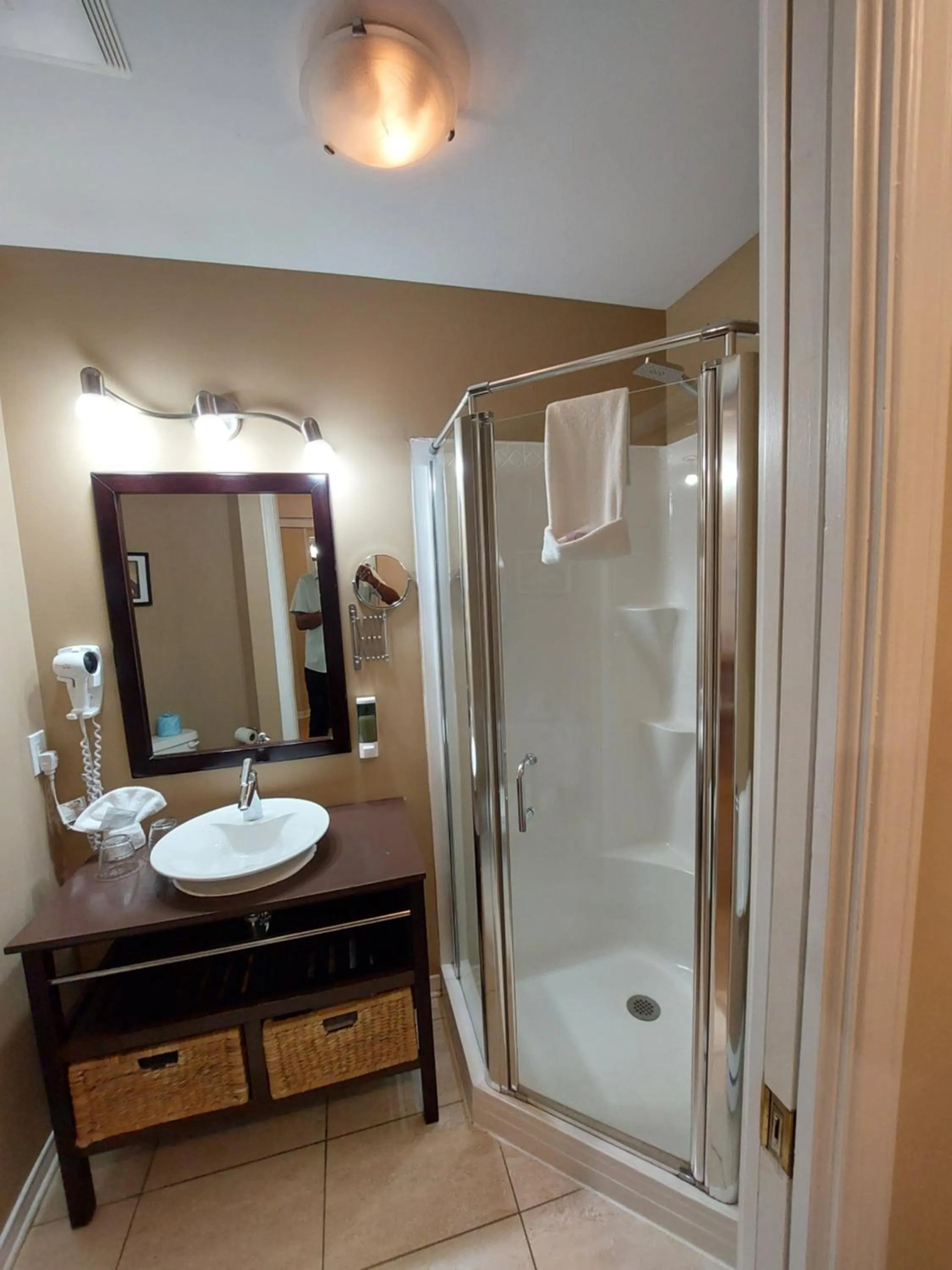 Bathroom in Studio-hôtel Villegiature Saint-Sauveur