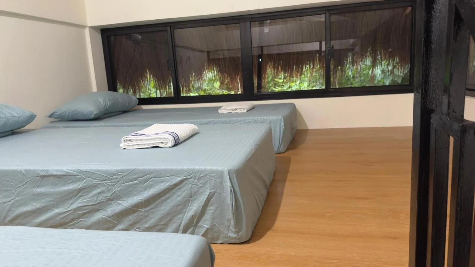 Bed in Sabas Beach and Campsite