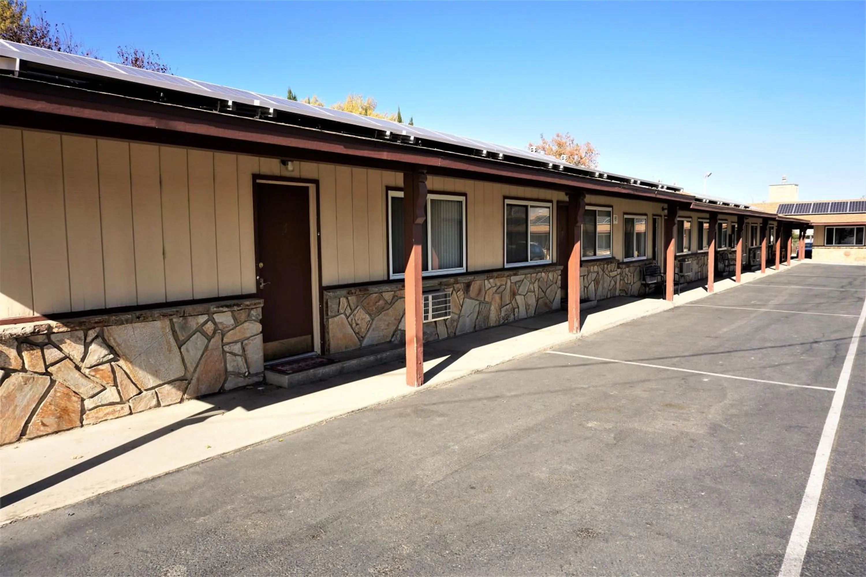 Bristlecone Motel