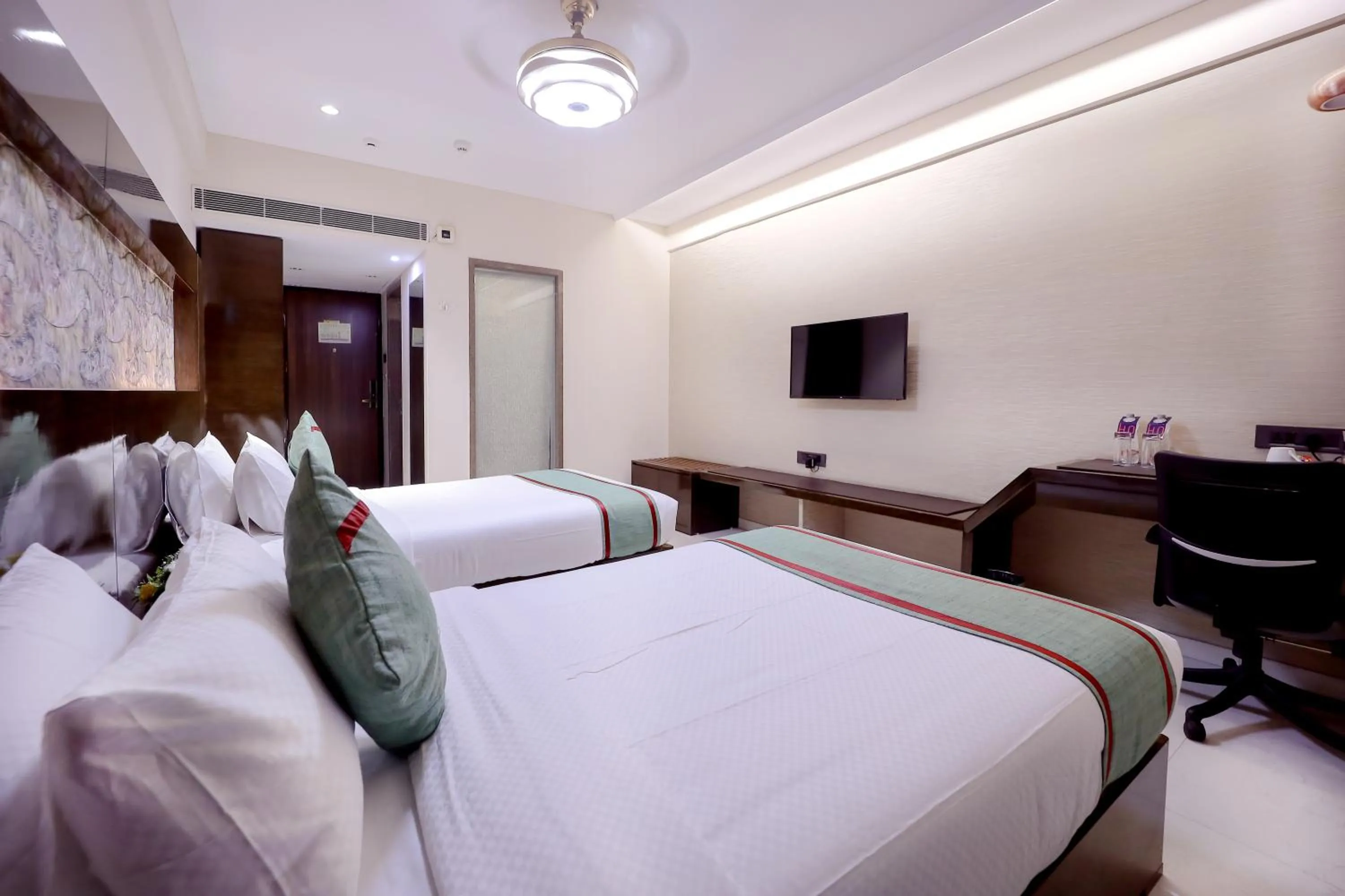 Bed in Zip By Spree Hotels Surat