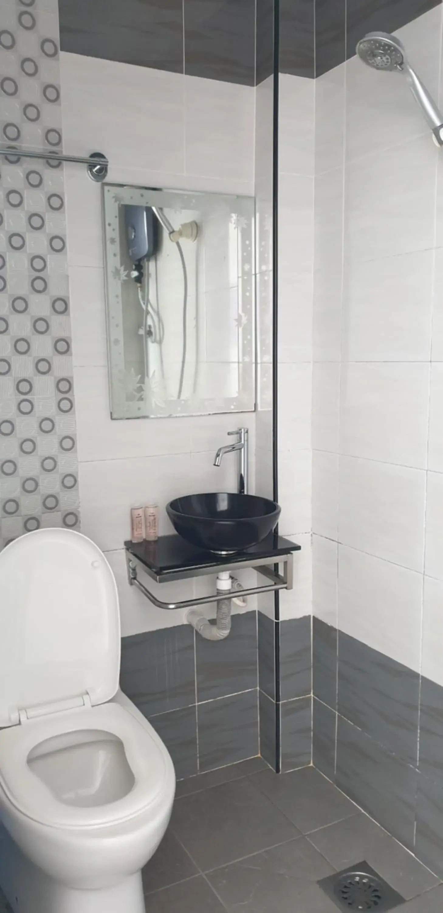 Budget Twin Room in 56 HOTEL Budget Twin Room in 56 HOTEL