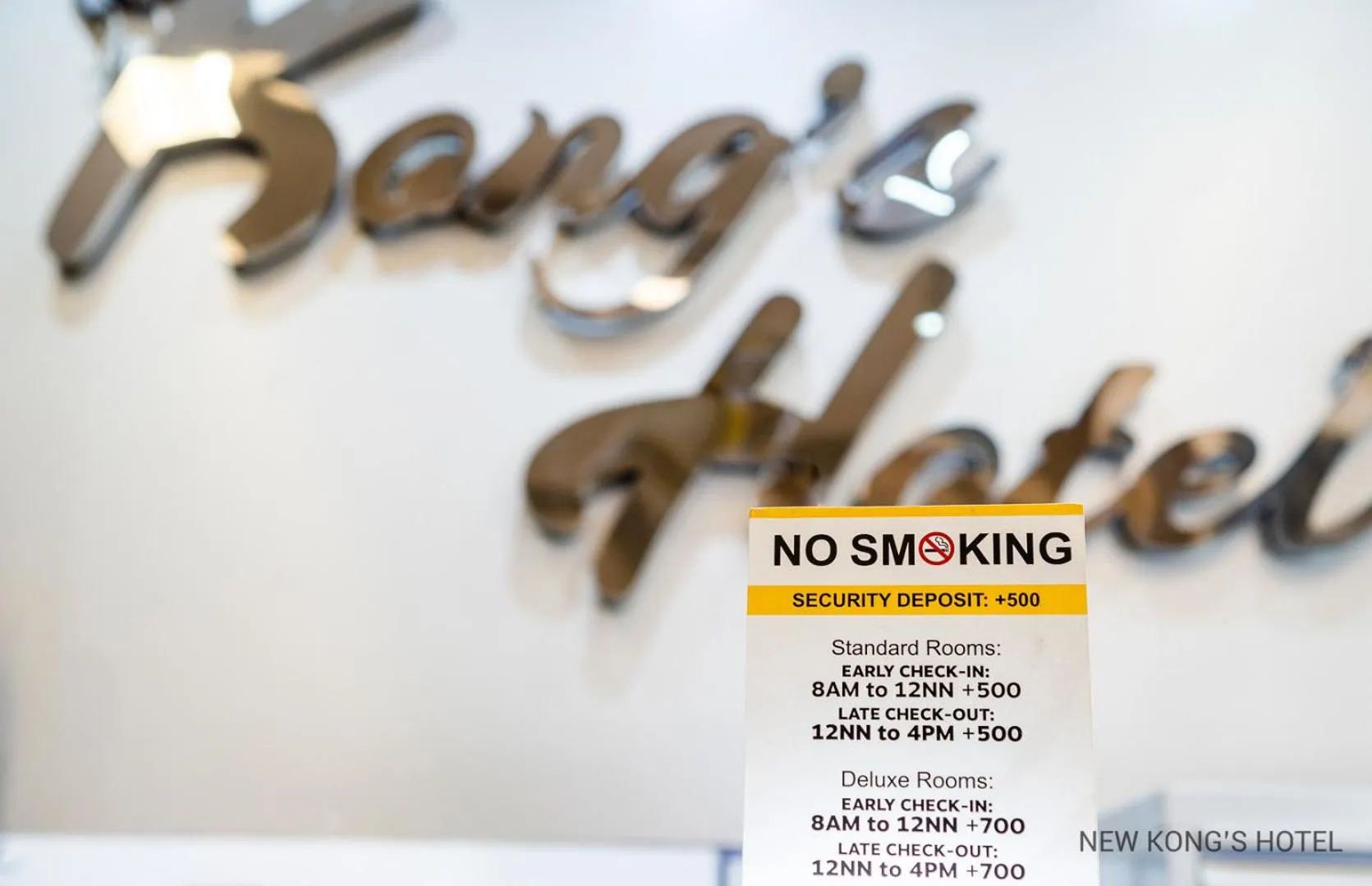 Text overlay in New Kong's Hotel