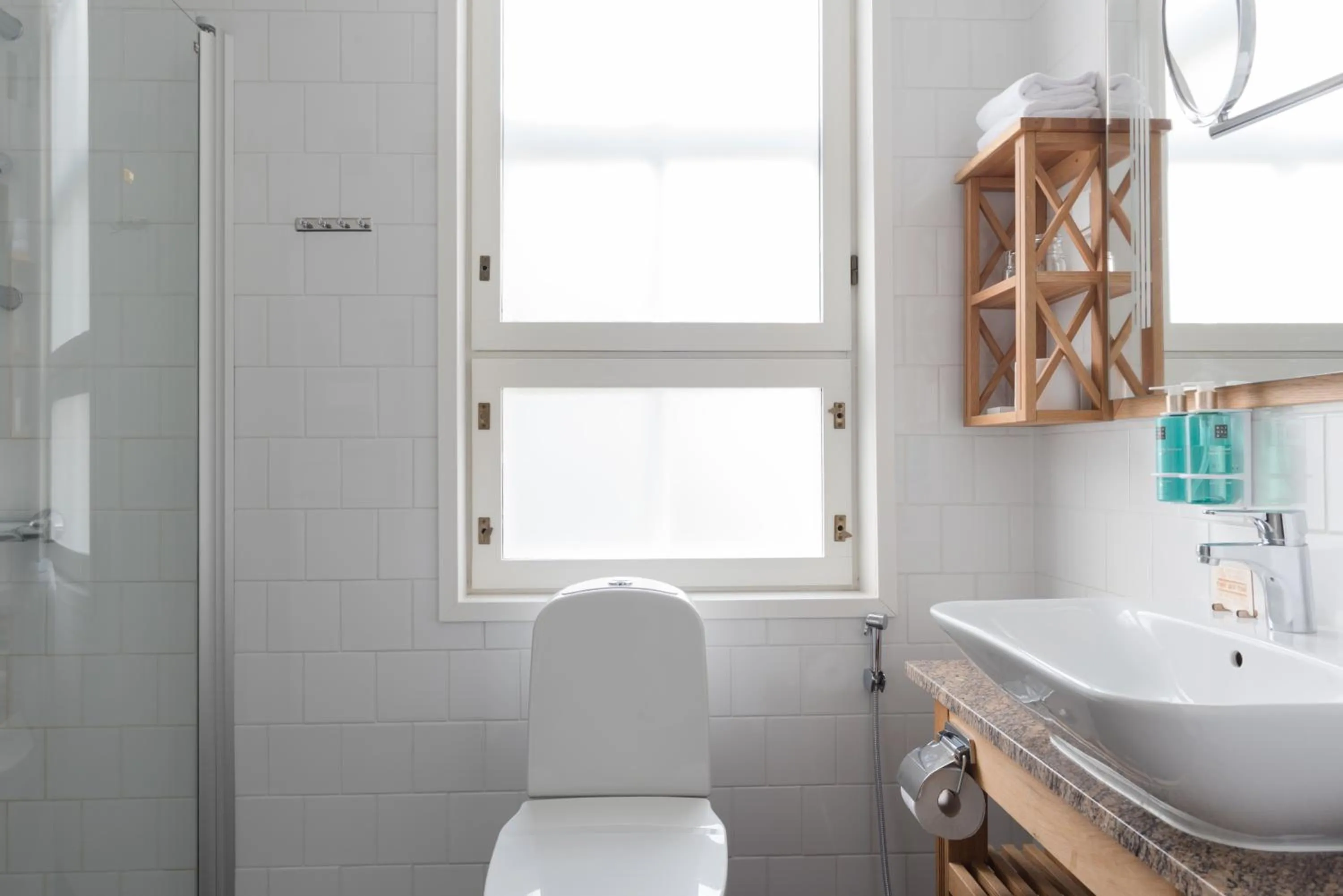 Shower in Boutique Hotel Lähde