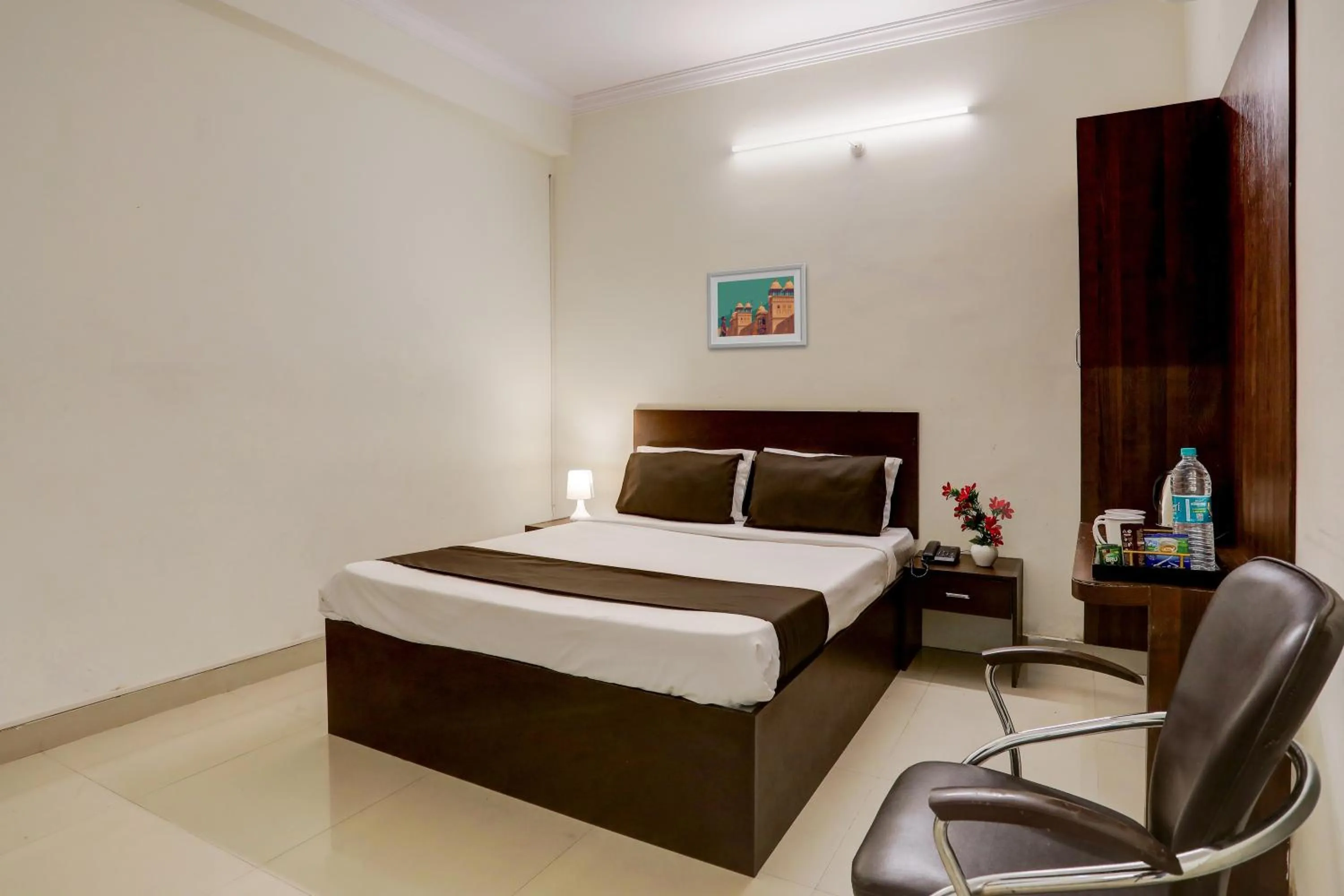 Bedroom, Bed in Hotel O Shiridi Residency