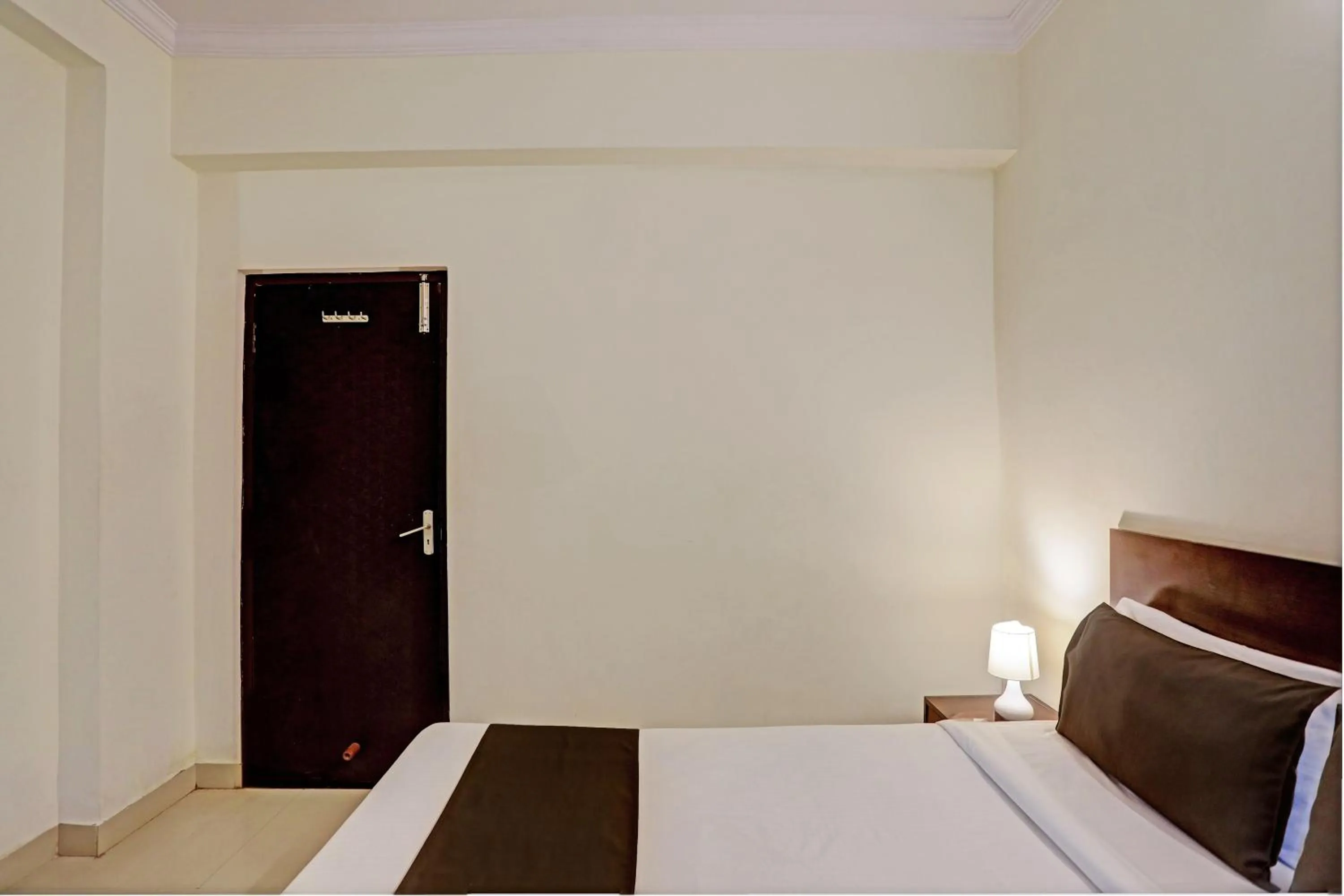 Bedroom, Bed in Hotel O Shiridi Residency