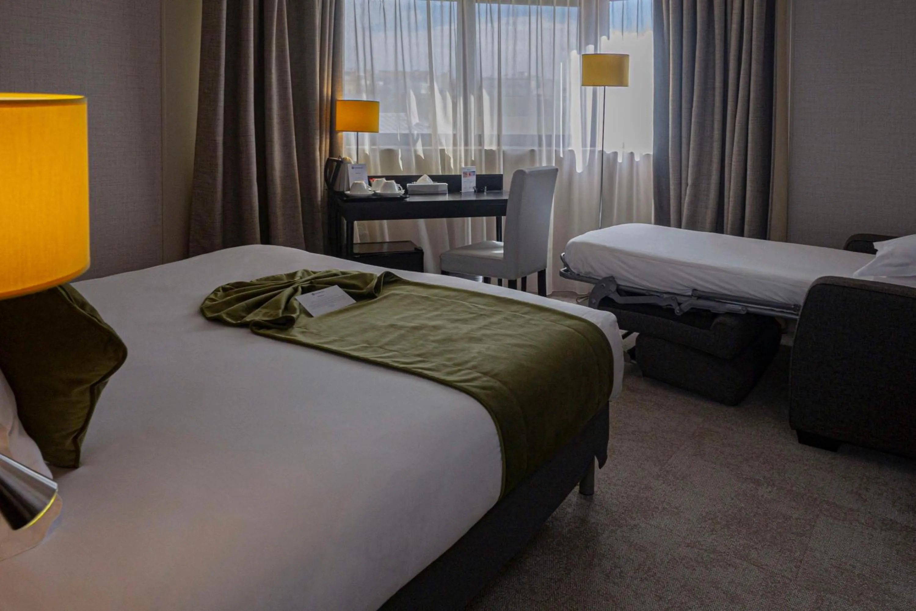 Bedroom, Bed in Best Western Allegro Nation