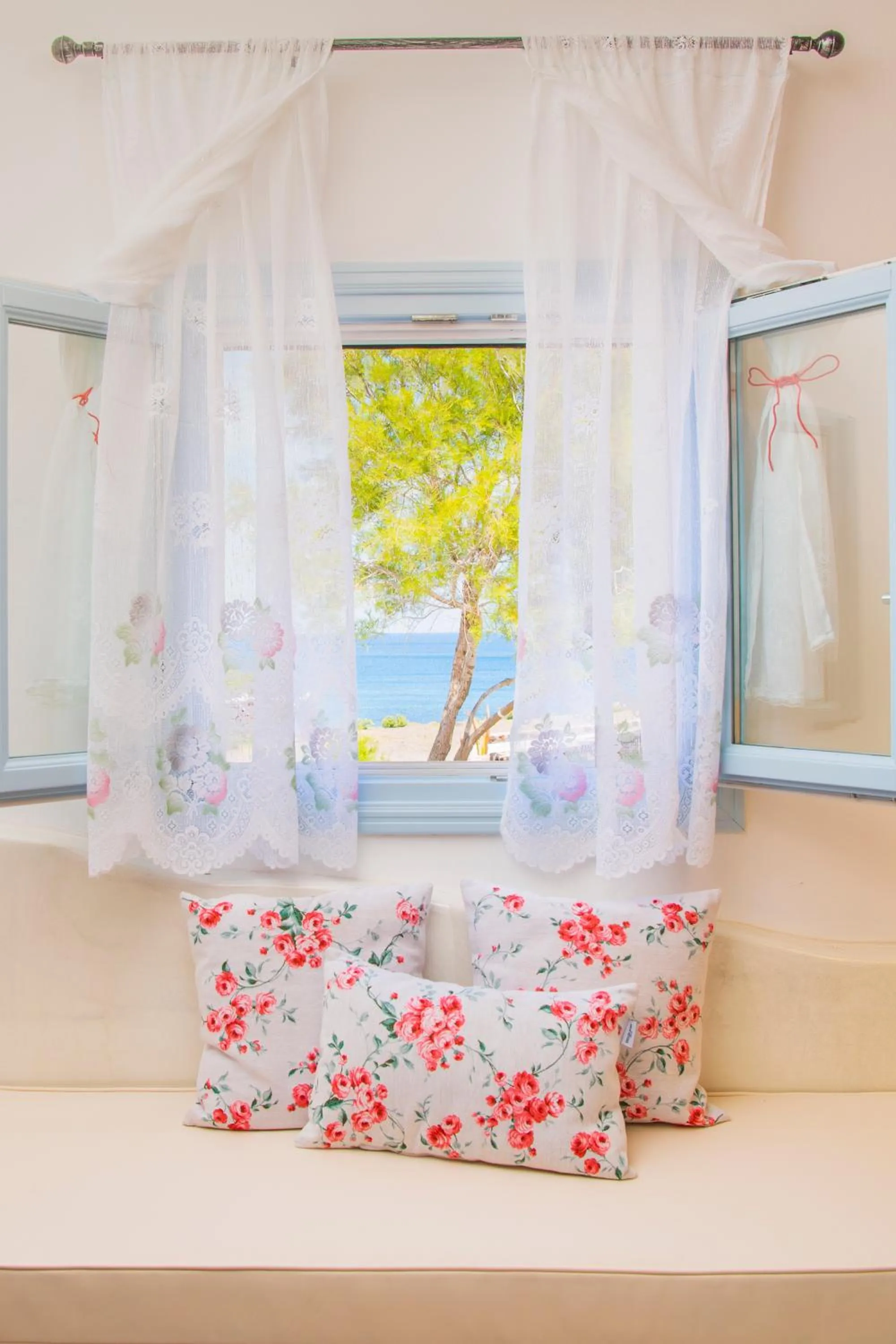 Property building, Bed in Starlight Luxury Seaside Villa & Suites