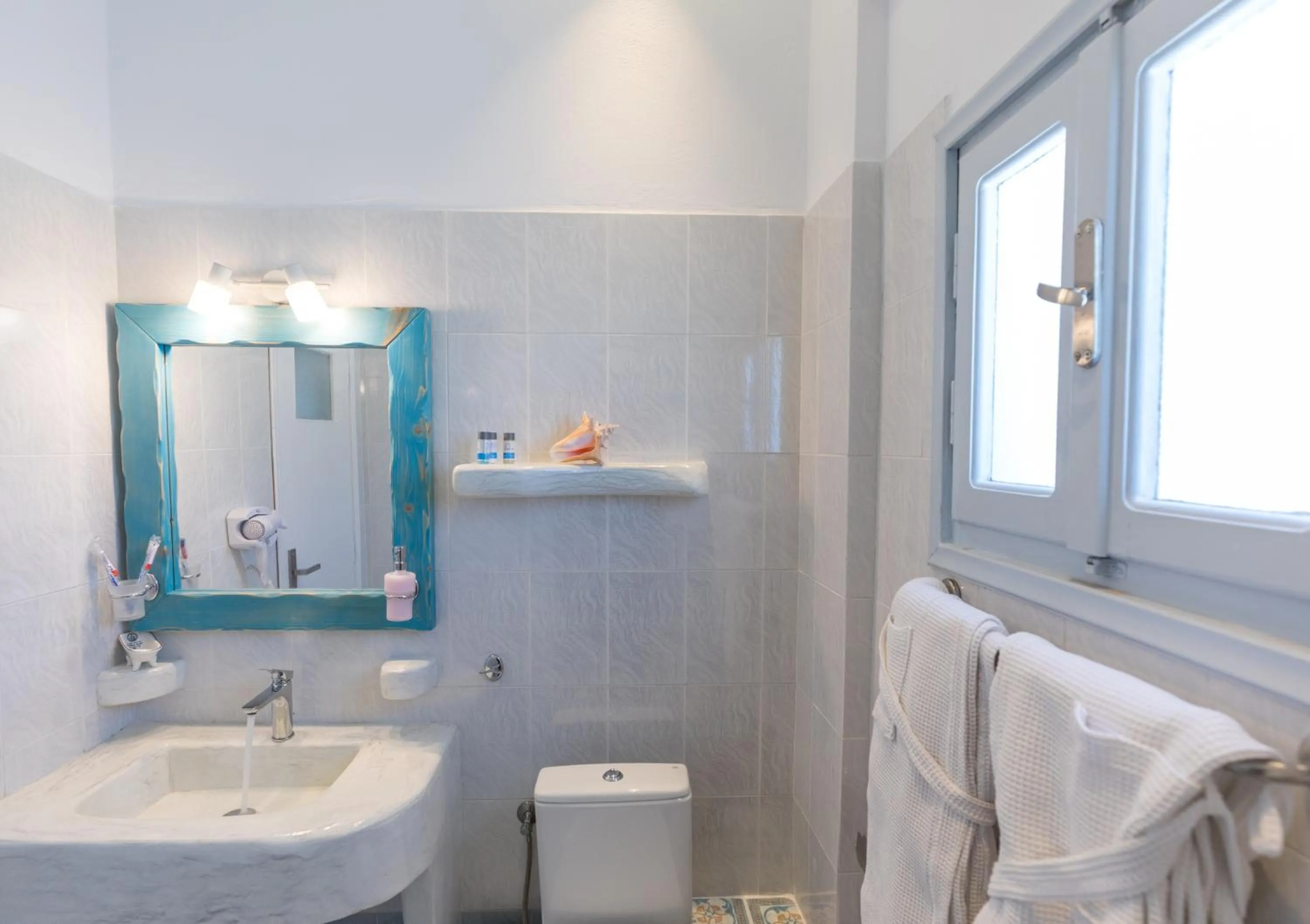 Property building in Starlight Luxury Seaside Villa & Suites