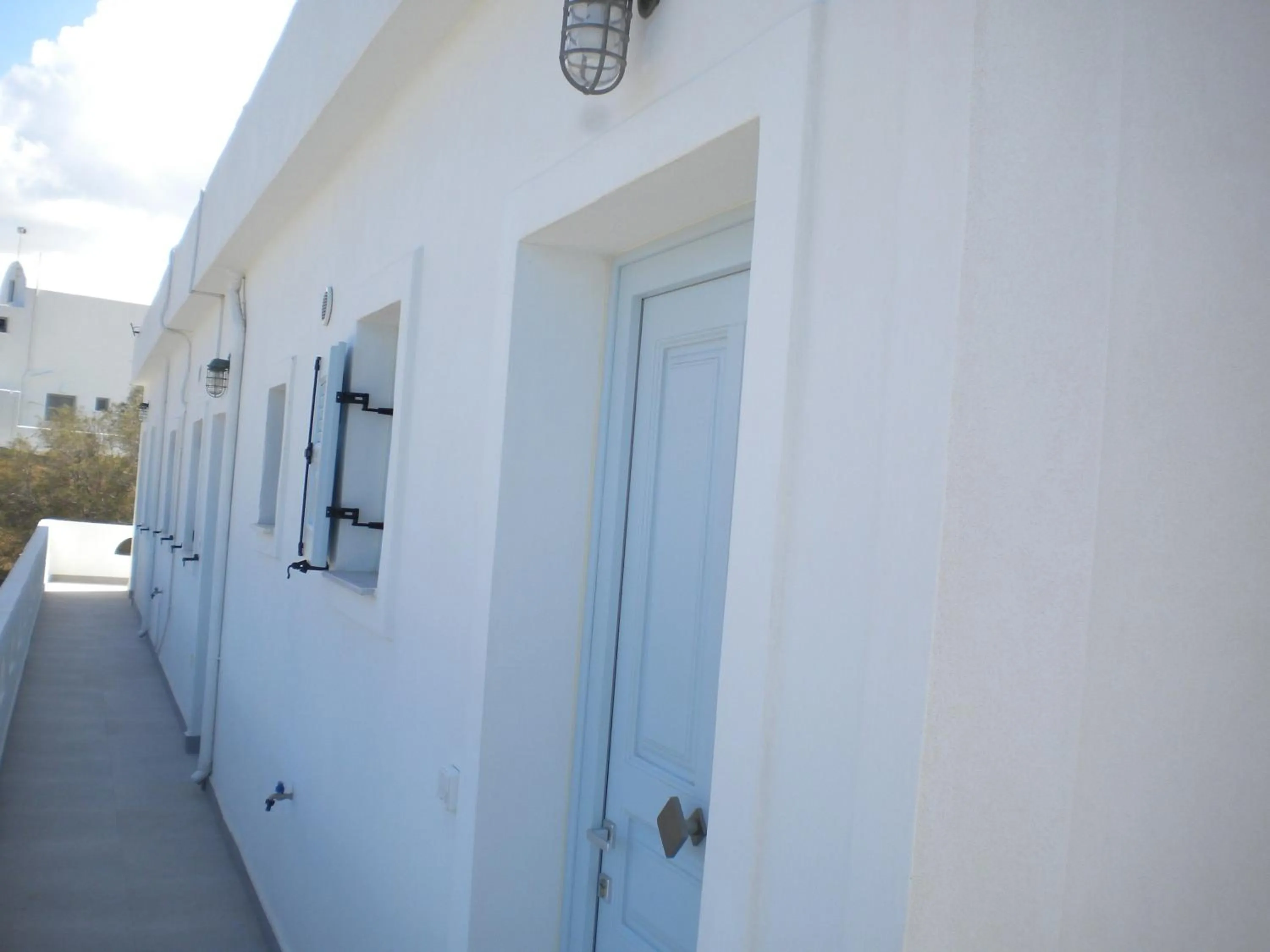 Property building in Starlight Luxury Seaside Villa & Suites