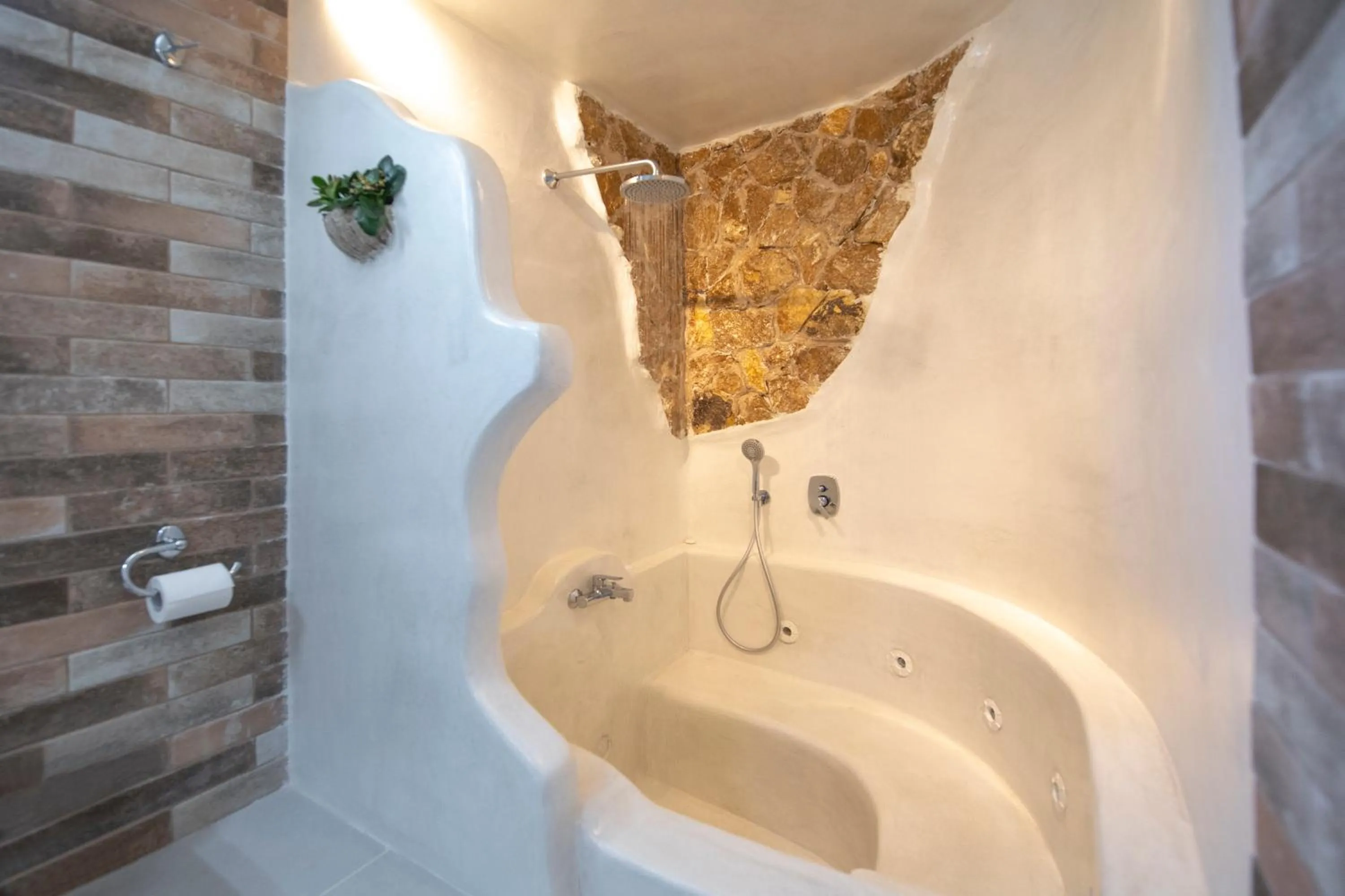 Shower in Starlight Luxury Seaside Villa & Suites