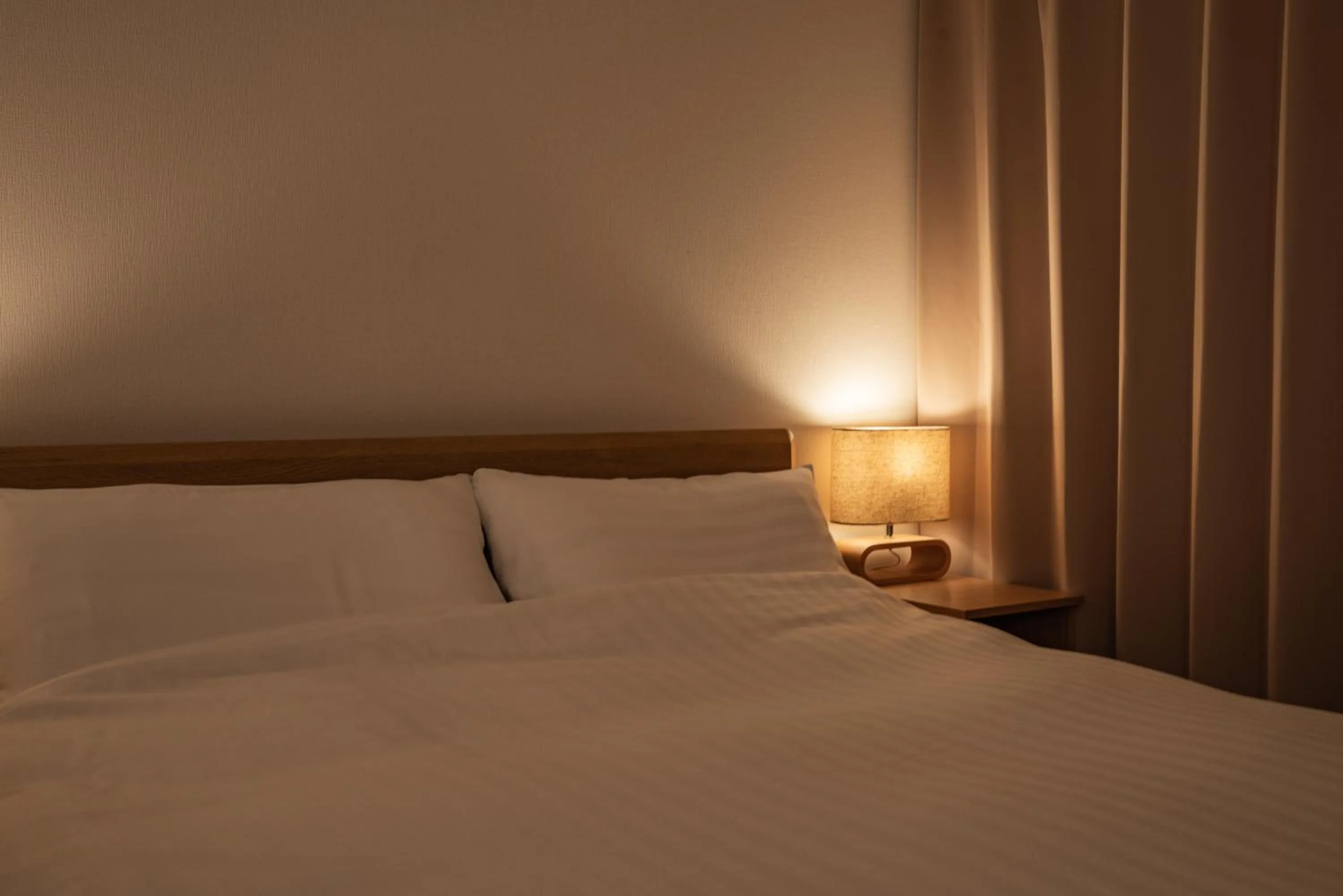 Bed in H2O Stay Ikebukuro