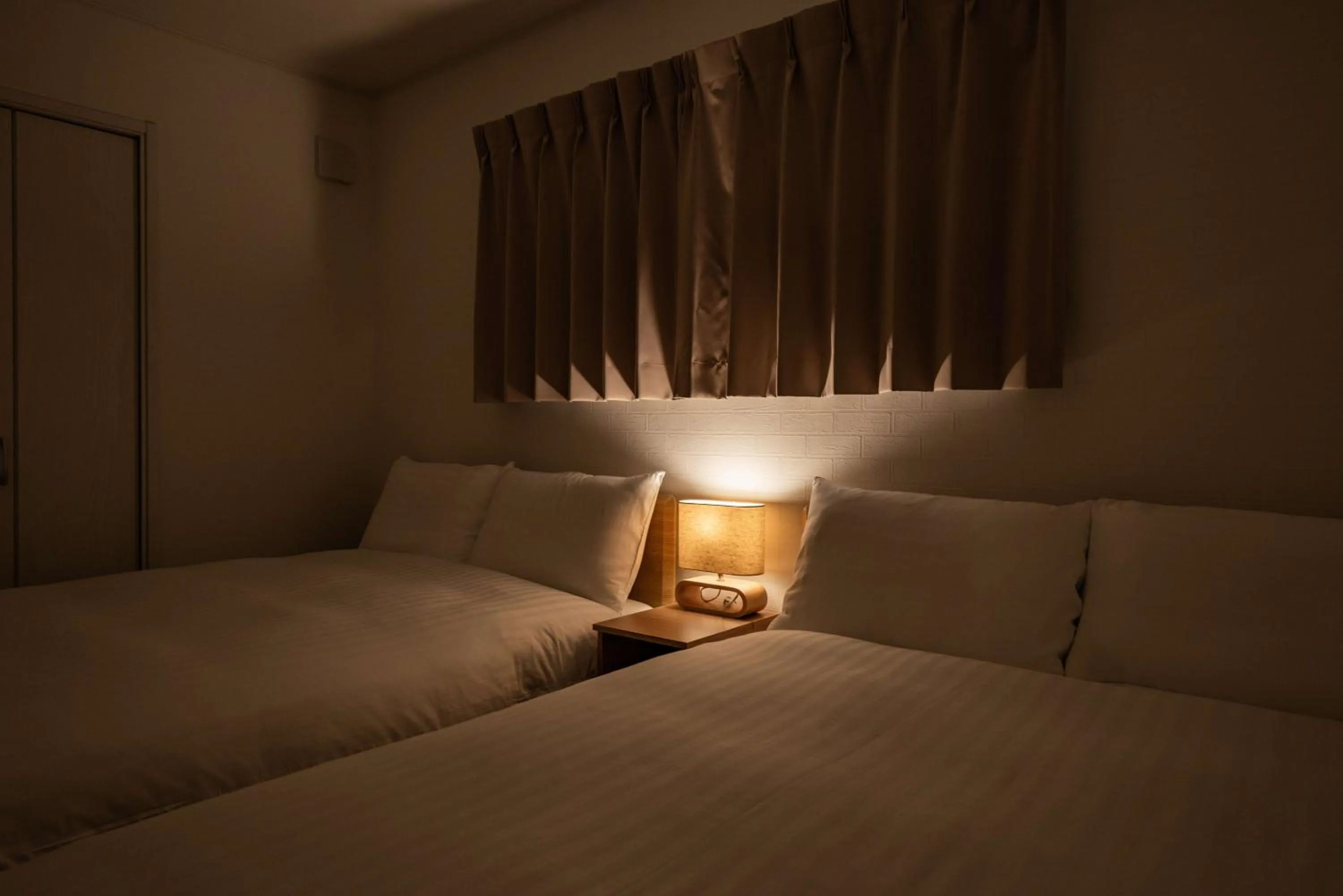 Bed in H2O Stay Ikebukuro