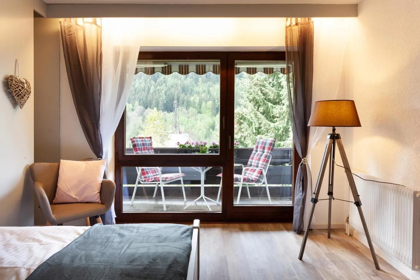 Balcony/Terrace, Bed in Hotel Petra