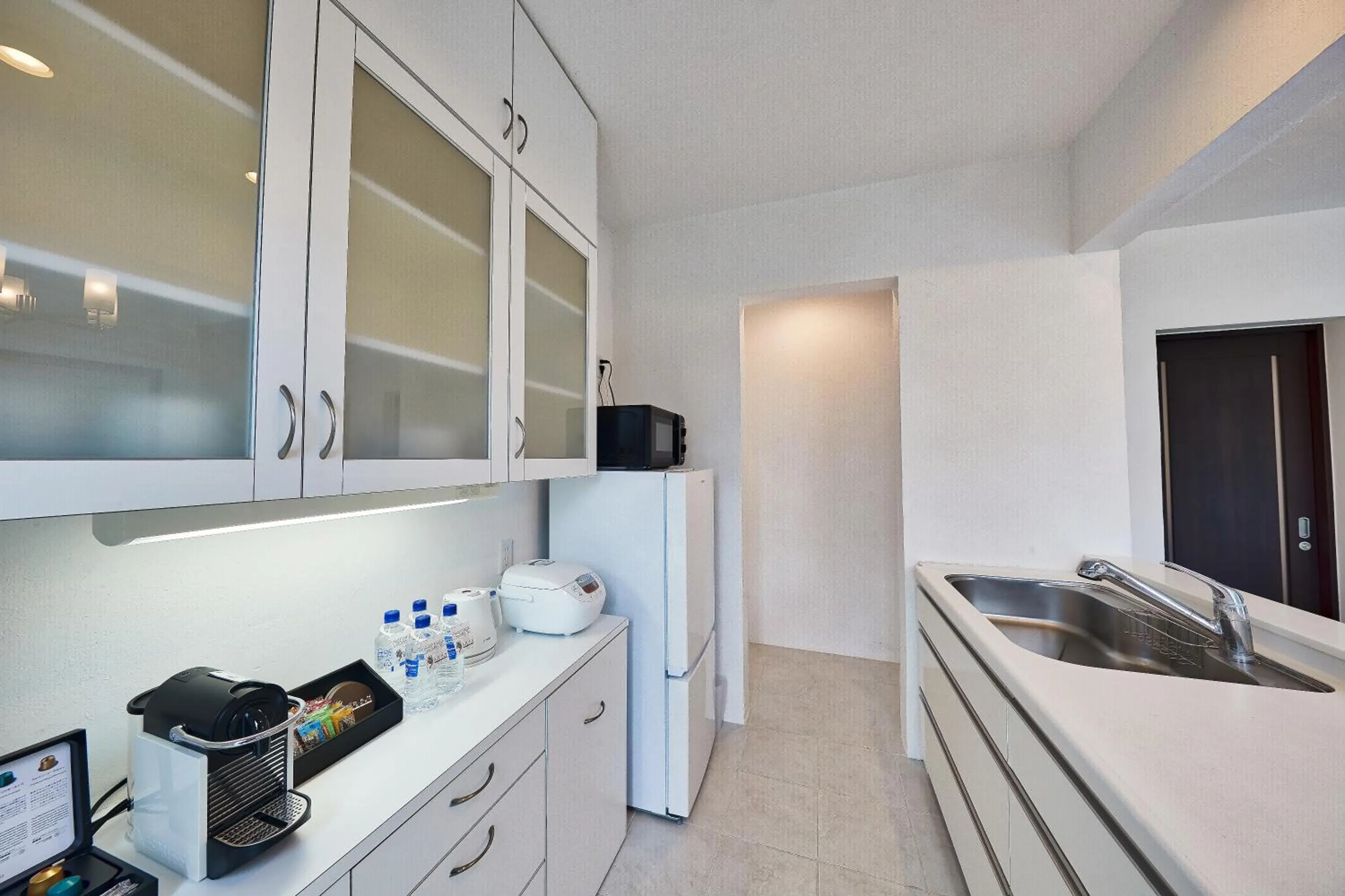 Kitchen or kitchenette in Sky Villa Toyohara
