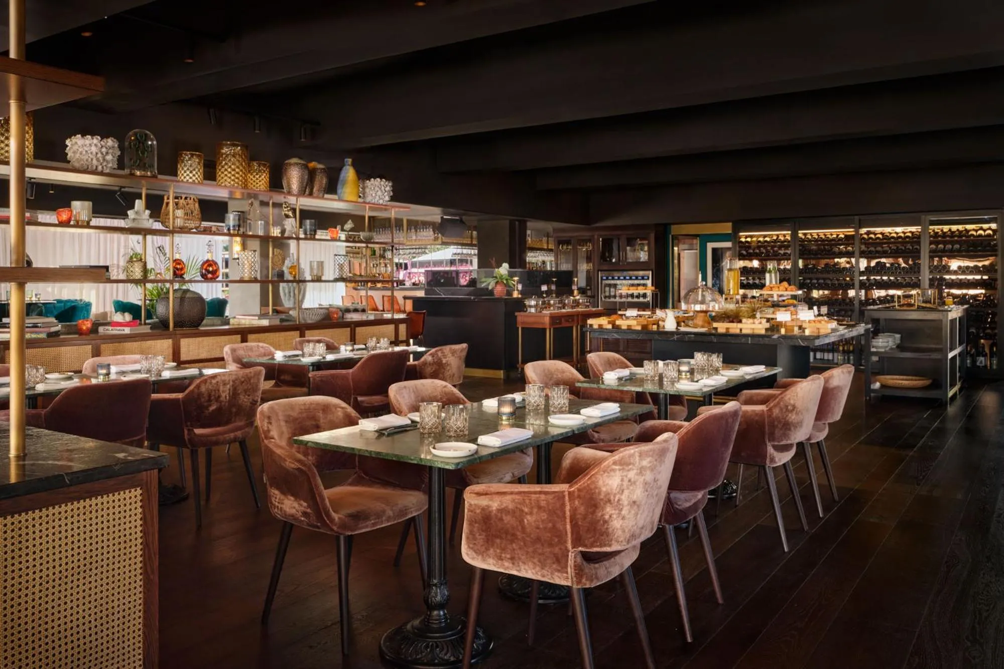 Restaurant/places to eat in Boho Club