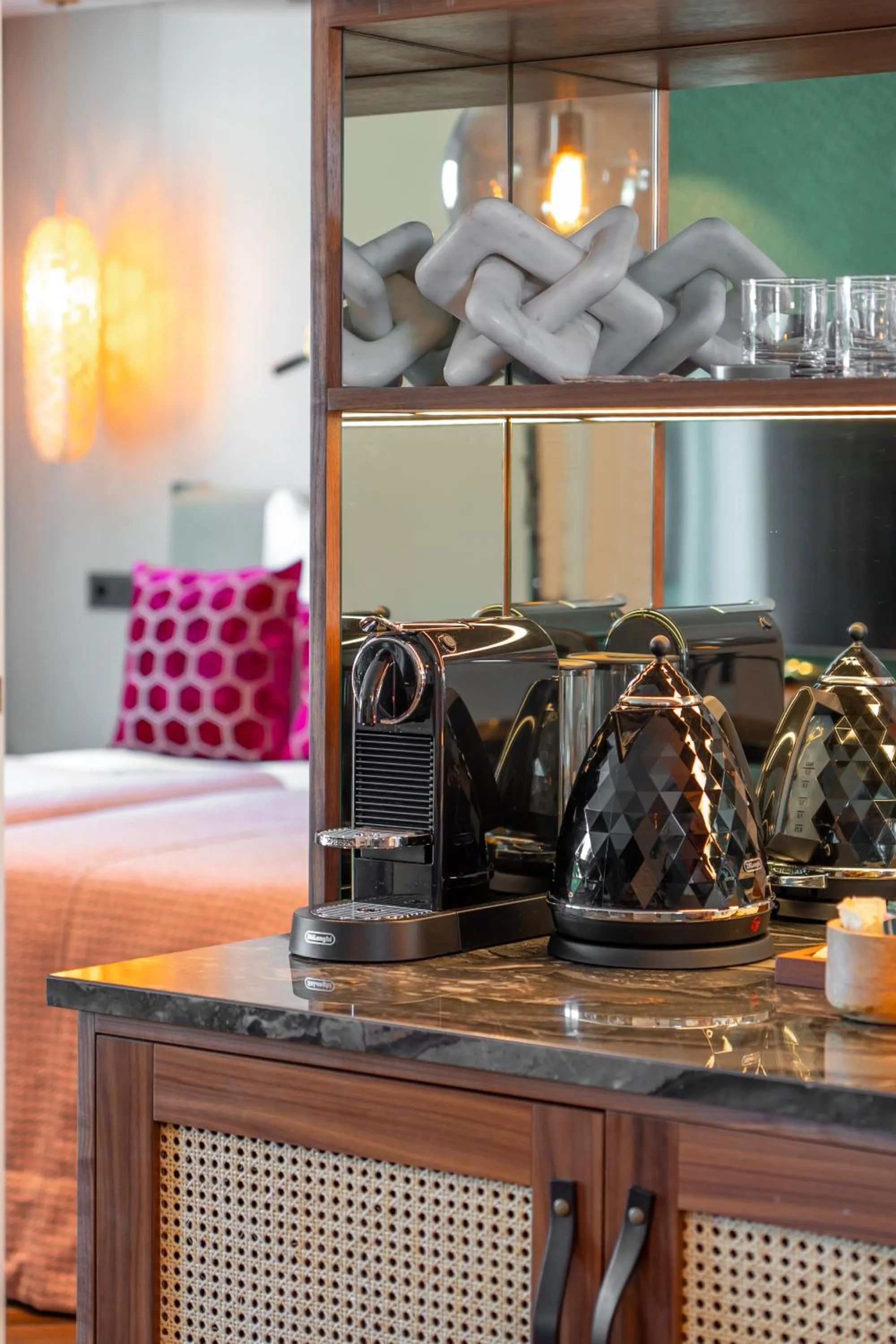 TV and multimedia, Bed in Boho Club