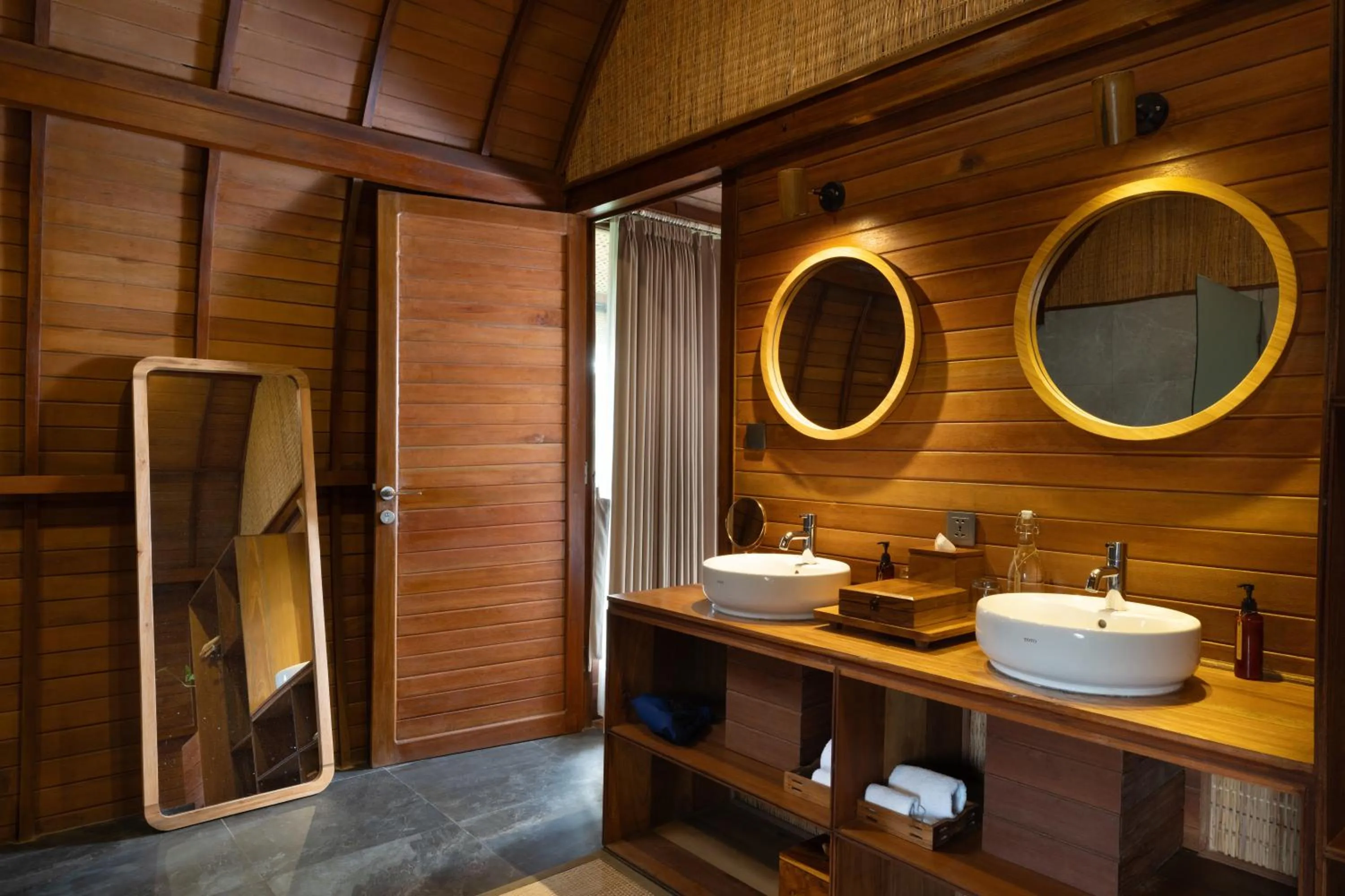 Bathroom in Beehouse Dijiwa Ubud