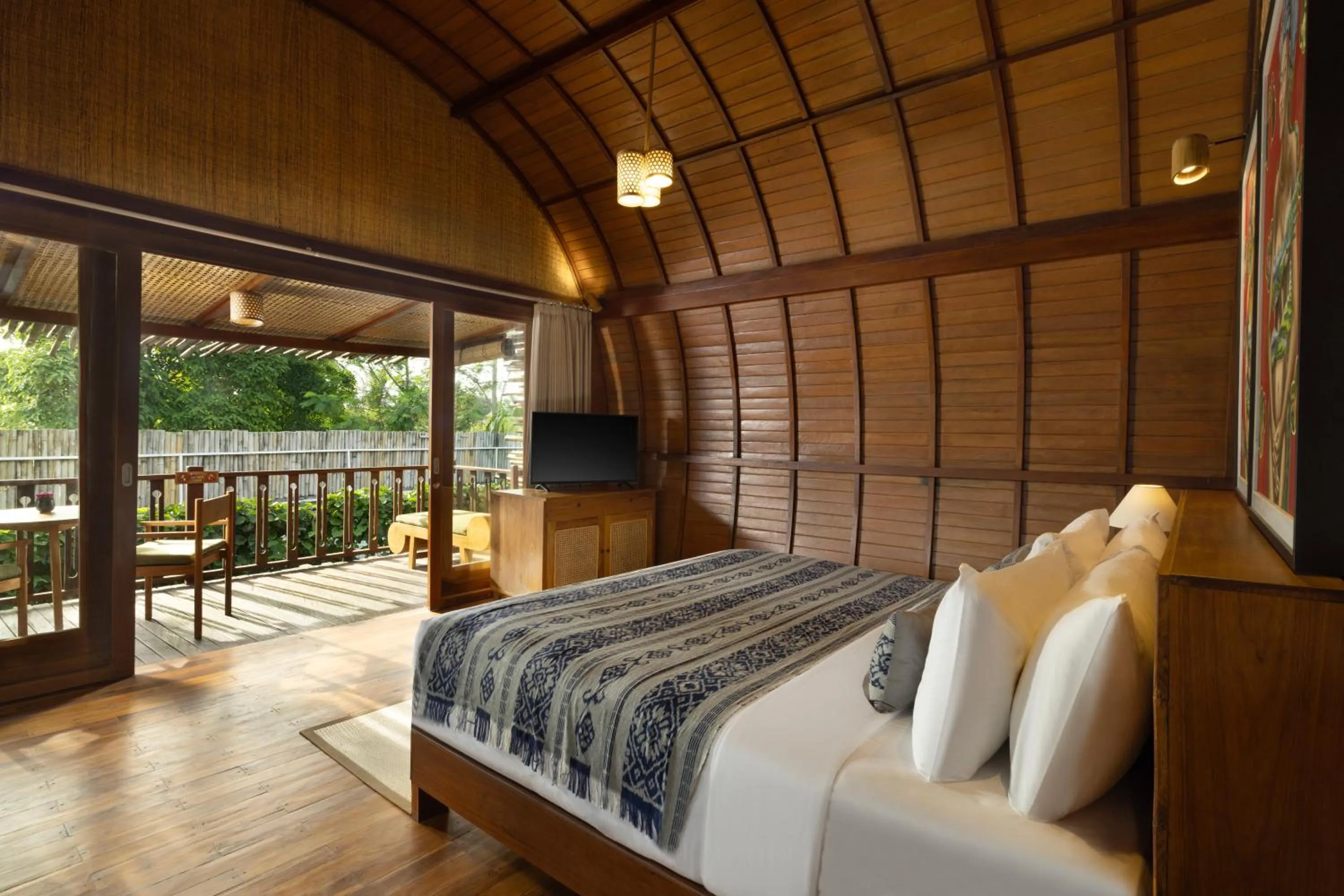 Bed in Beehouse Dijiwa Ubud