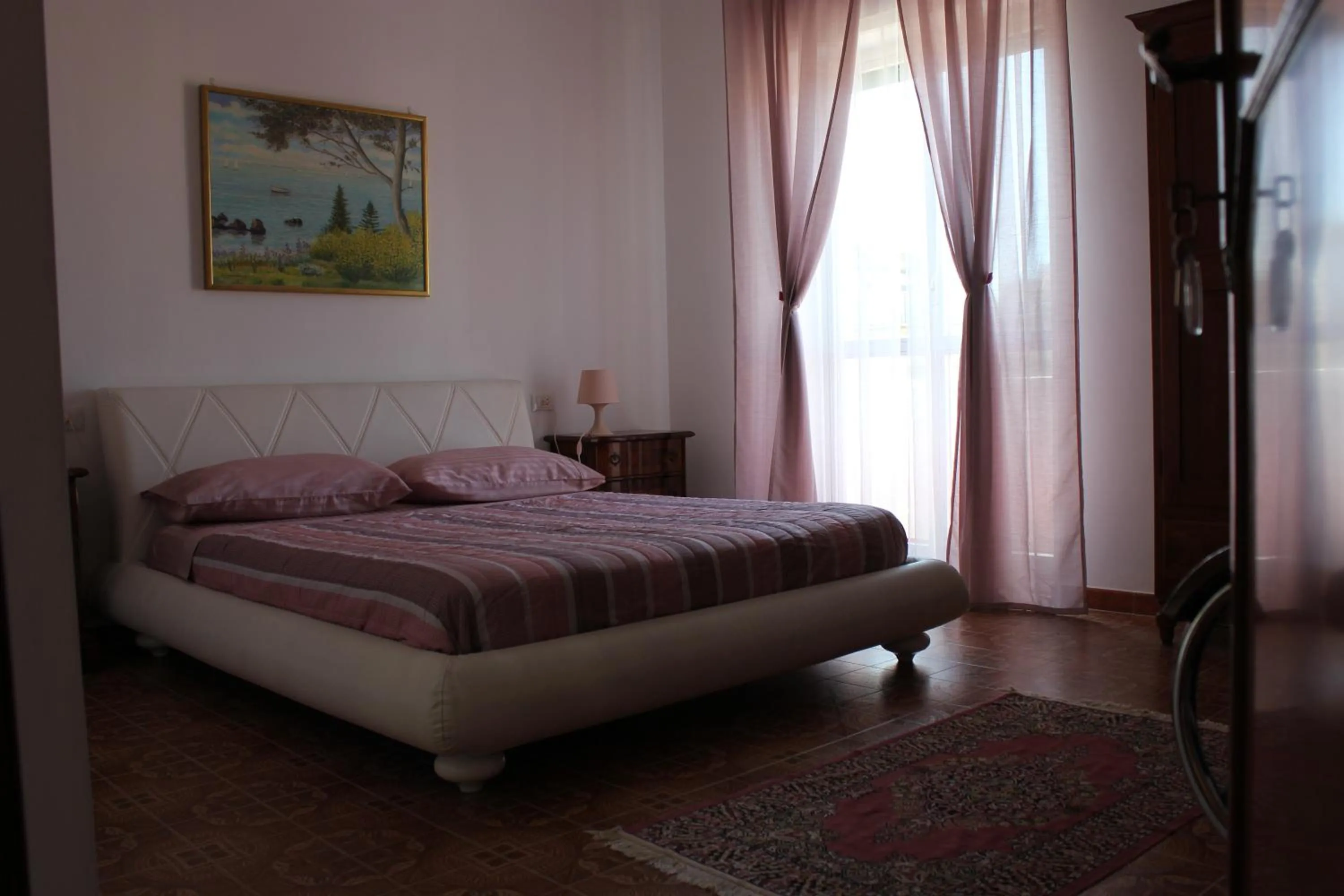 Bedroom in odeon rooms