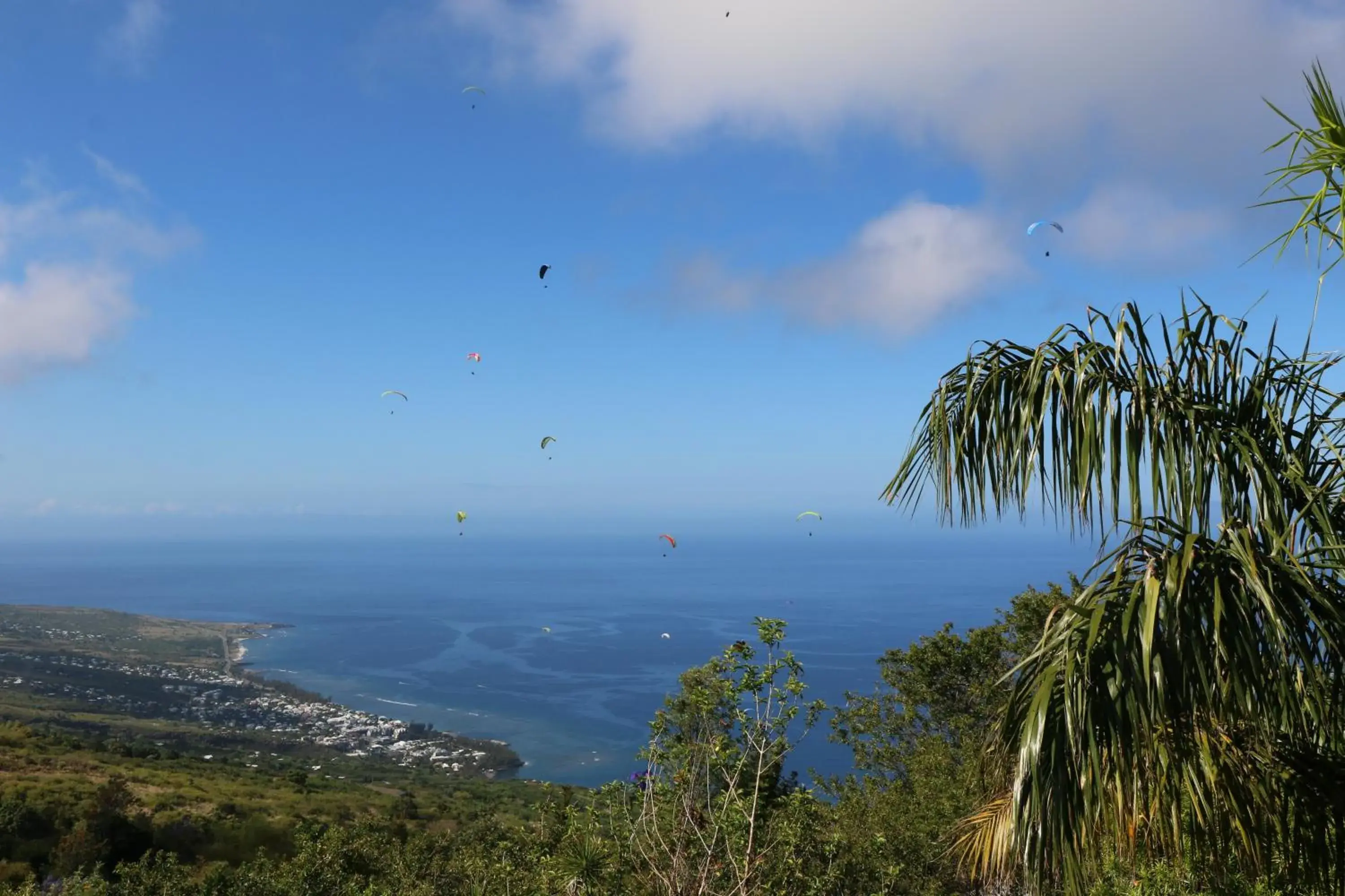 Apartment with Sea View in KAZ ORÈA Apartment with Sea View in KAZ ORÈA