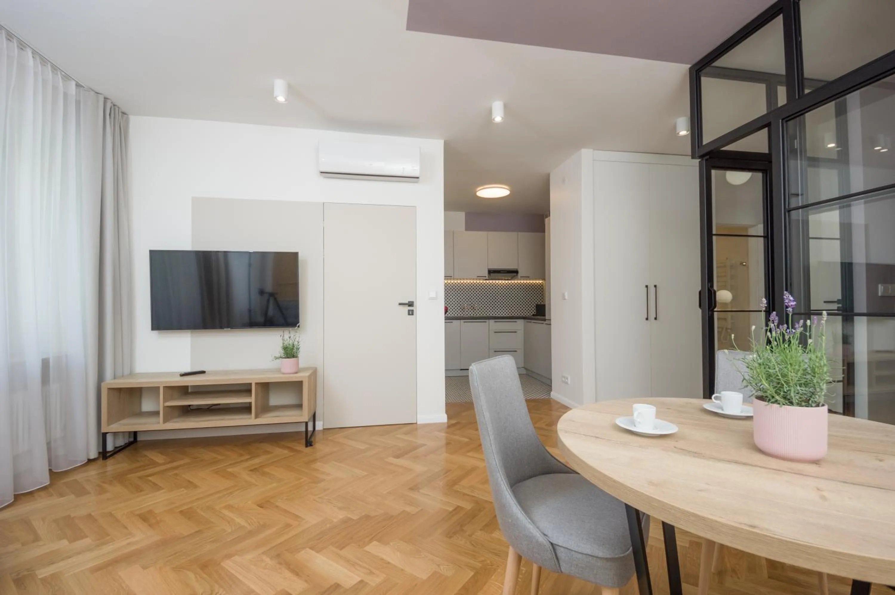 Living room in Ermine Suites