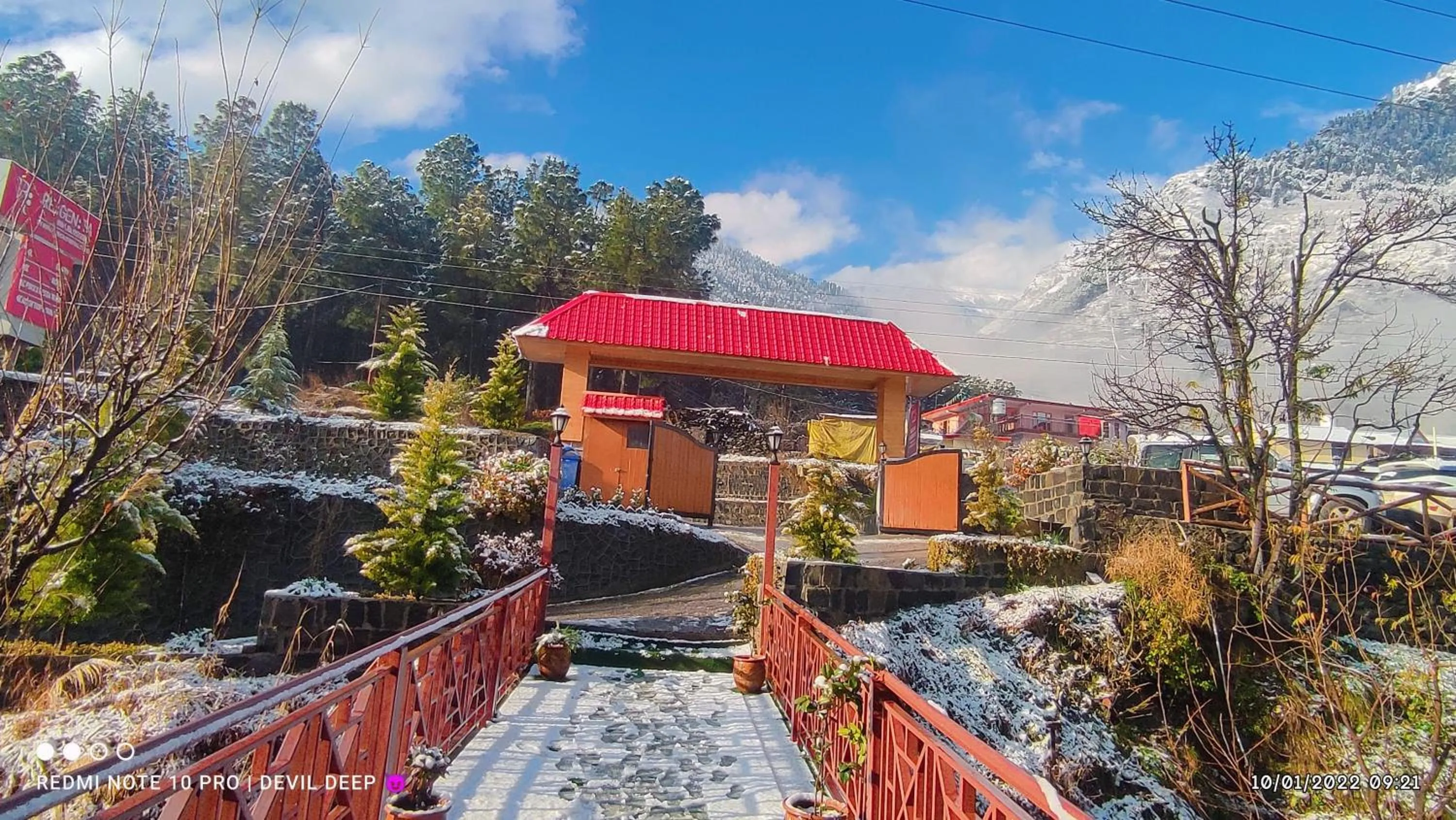 Property building in Regenta Inn by Riverside Manali