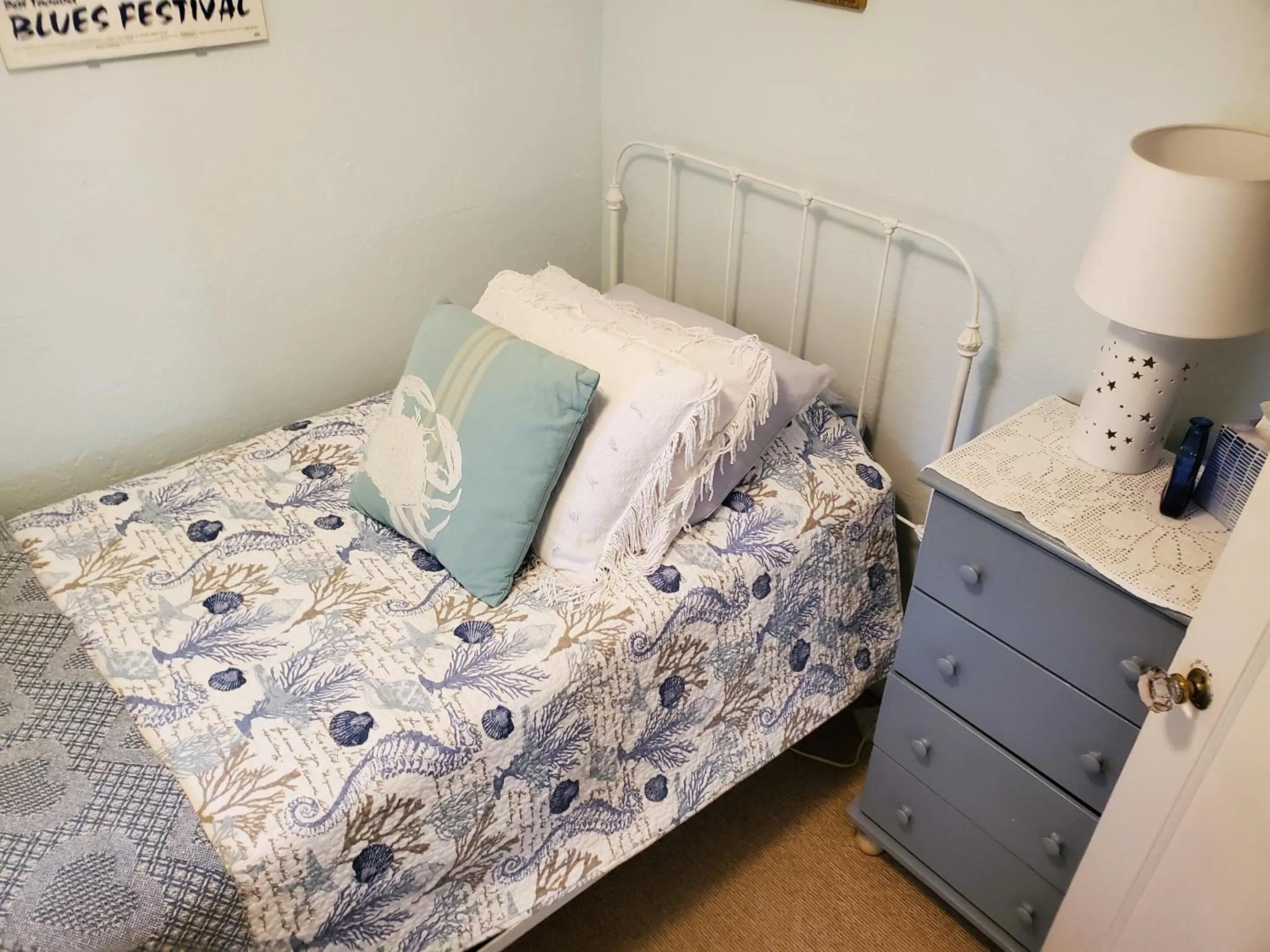 Bedroom, Bed in Bay Cottage Getaway